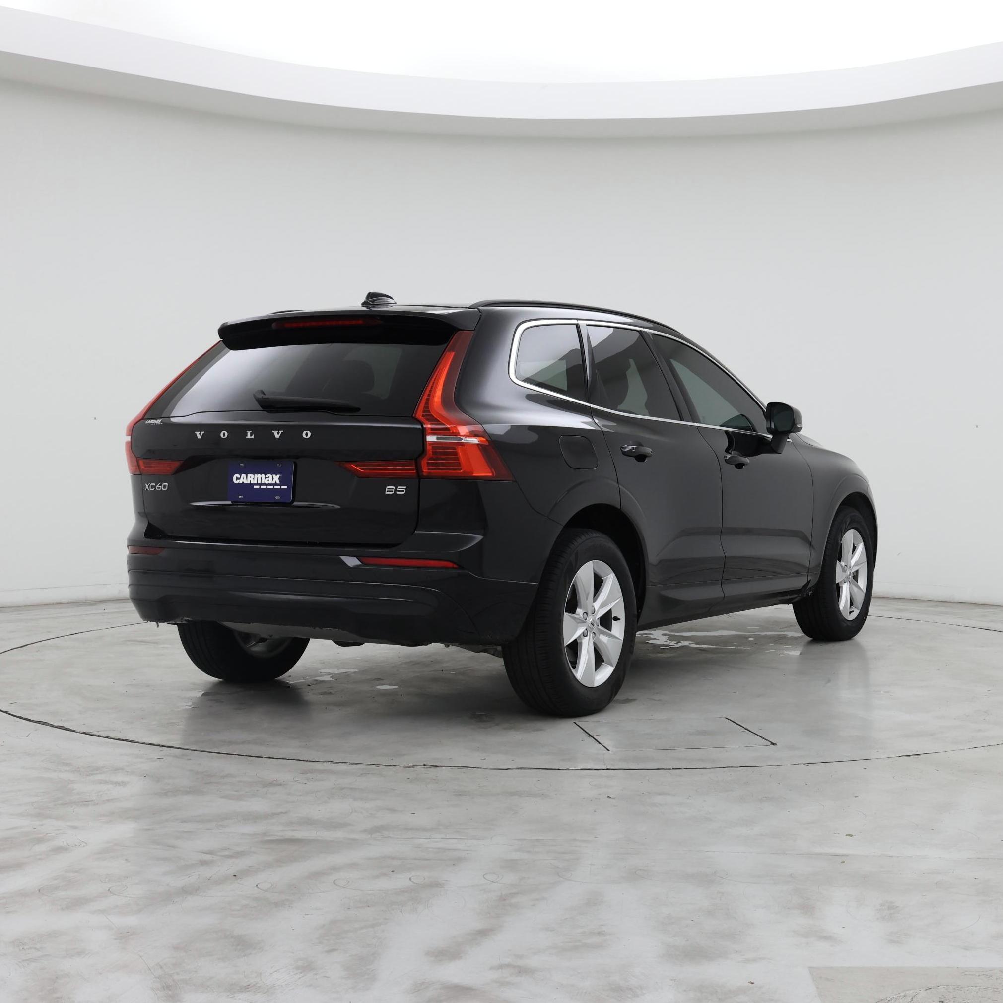 Thumbnail: 2022 Volvo XC60 - 8