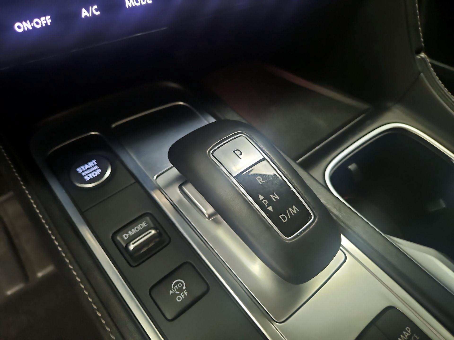 Thumbnail: 2023 INFINITI QX60 - 17