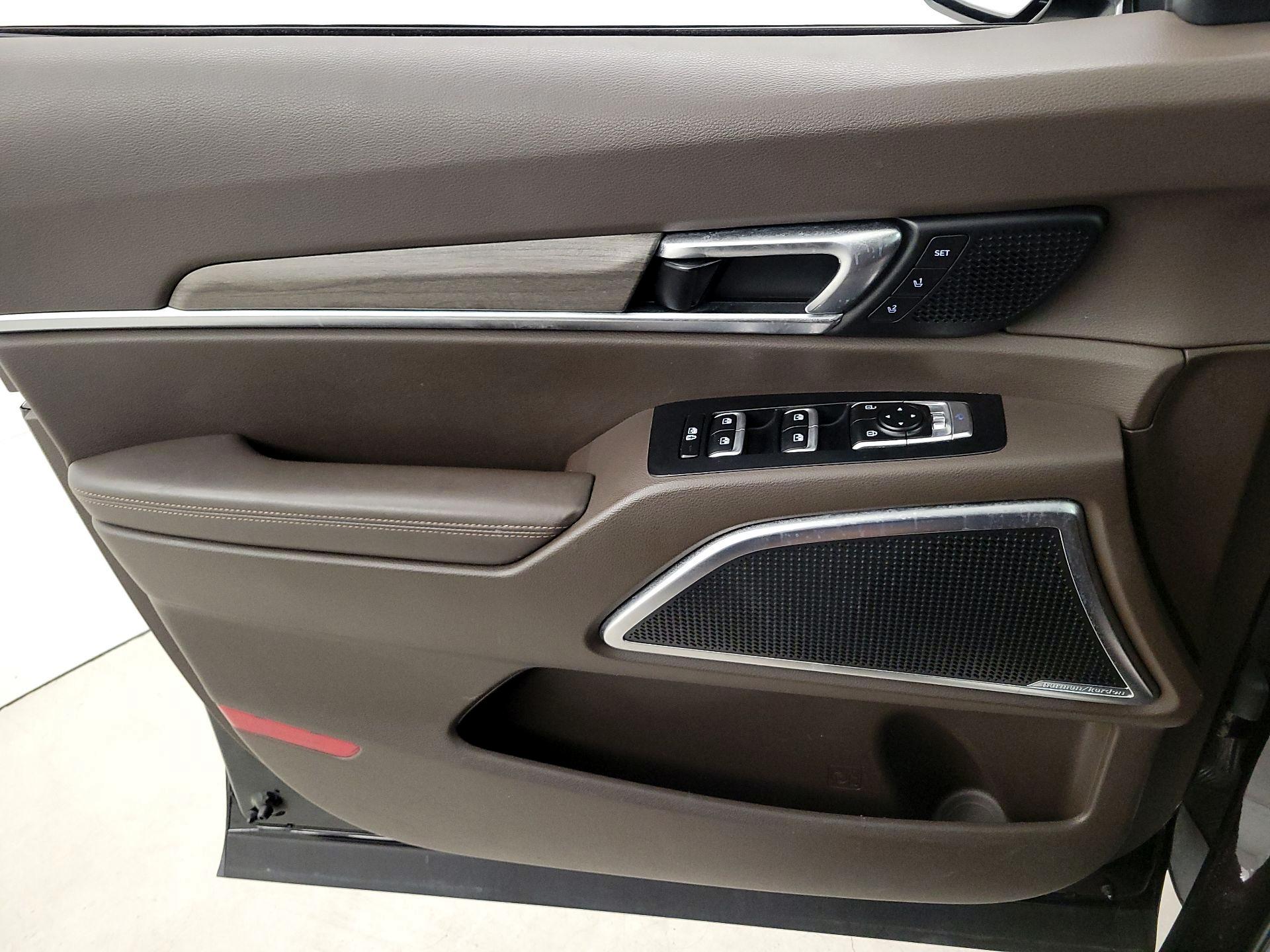 Thumbnail: 2022 Kia Telluride - 12