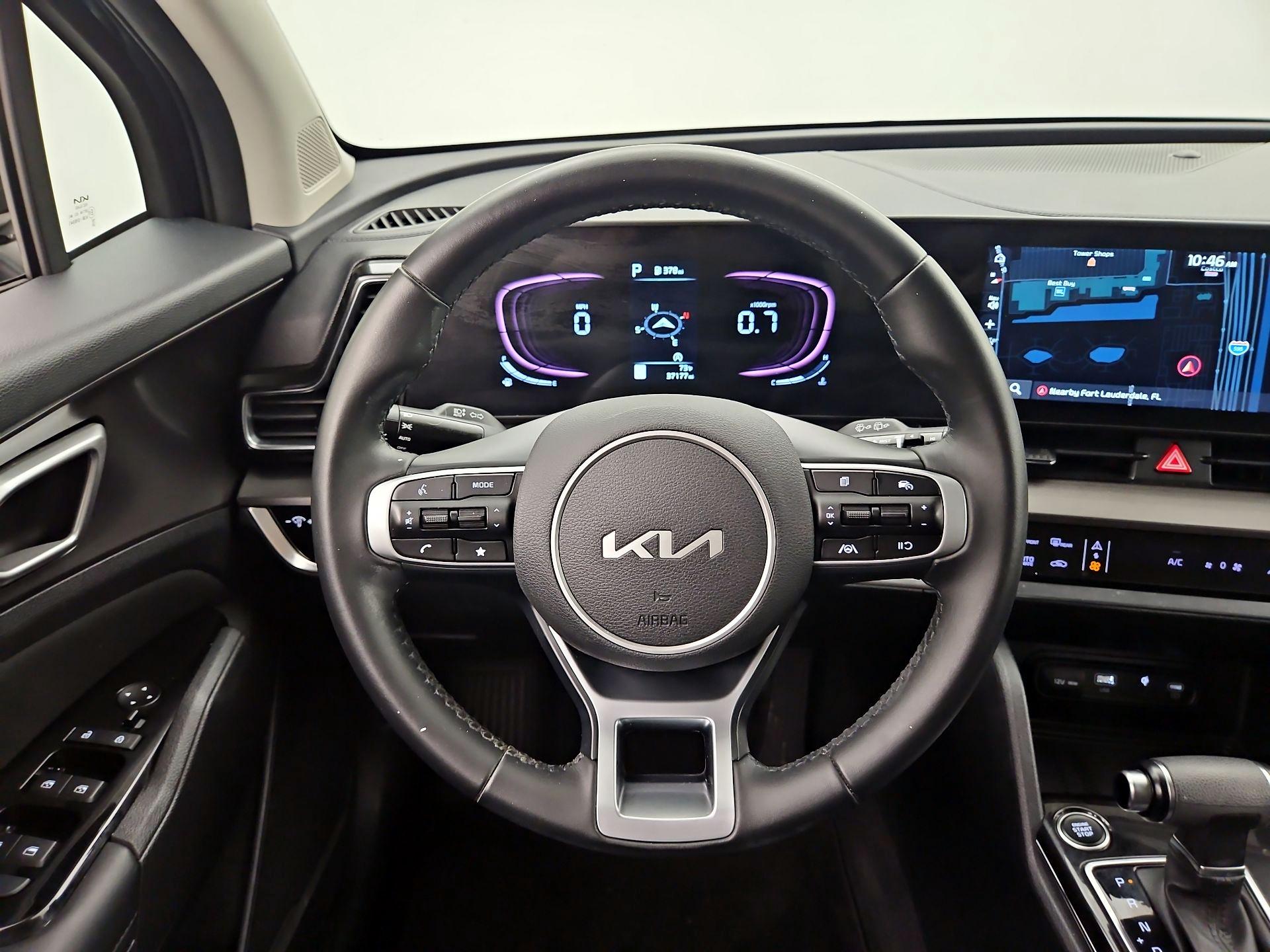 Thumbnail: 2023 Kia Sportage - 10