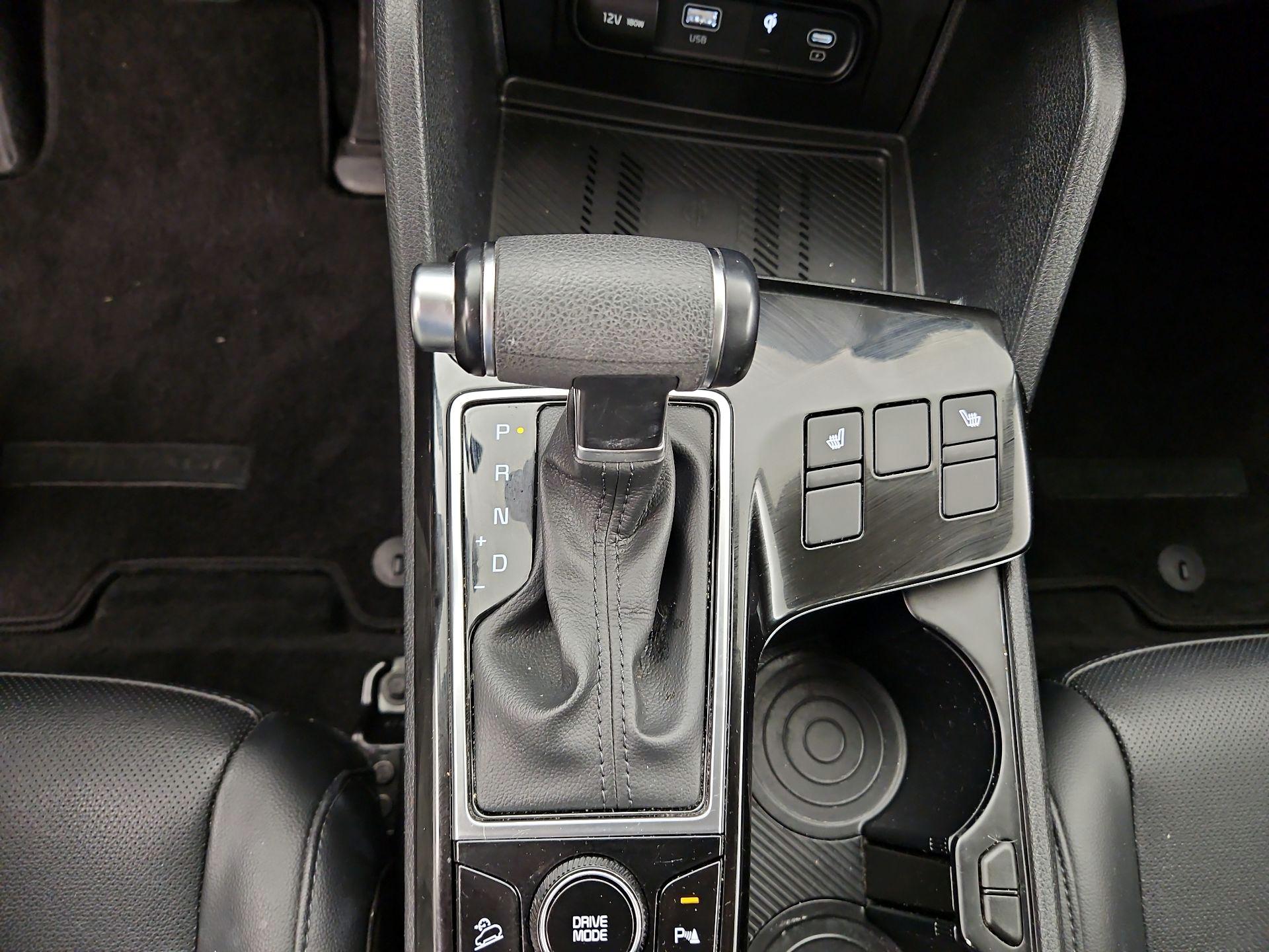 Thumbnail: 2023 Kia Sportage - 18