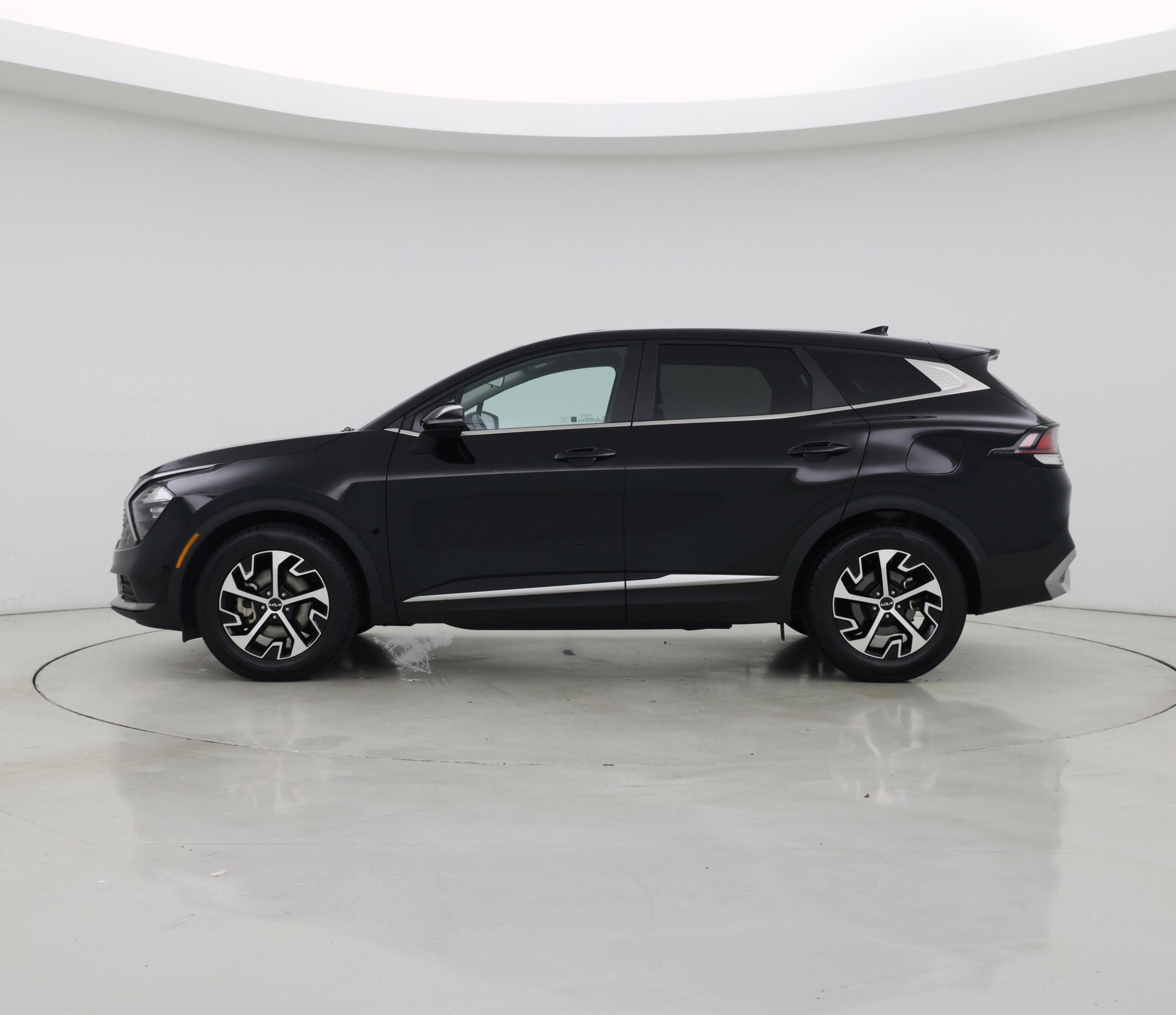 Thumbnail: 2023 Kia Sportage - 3