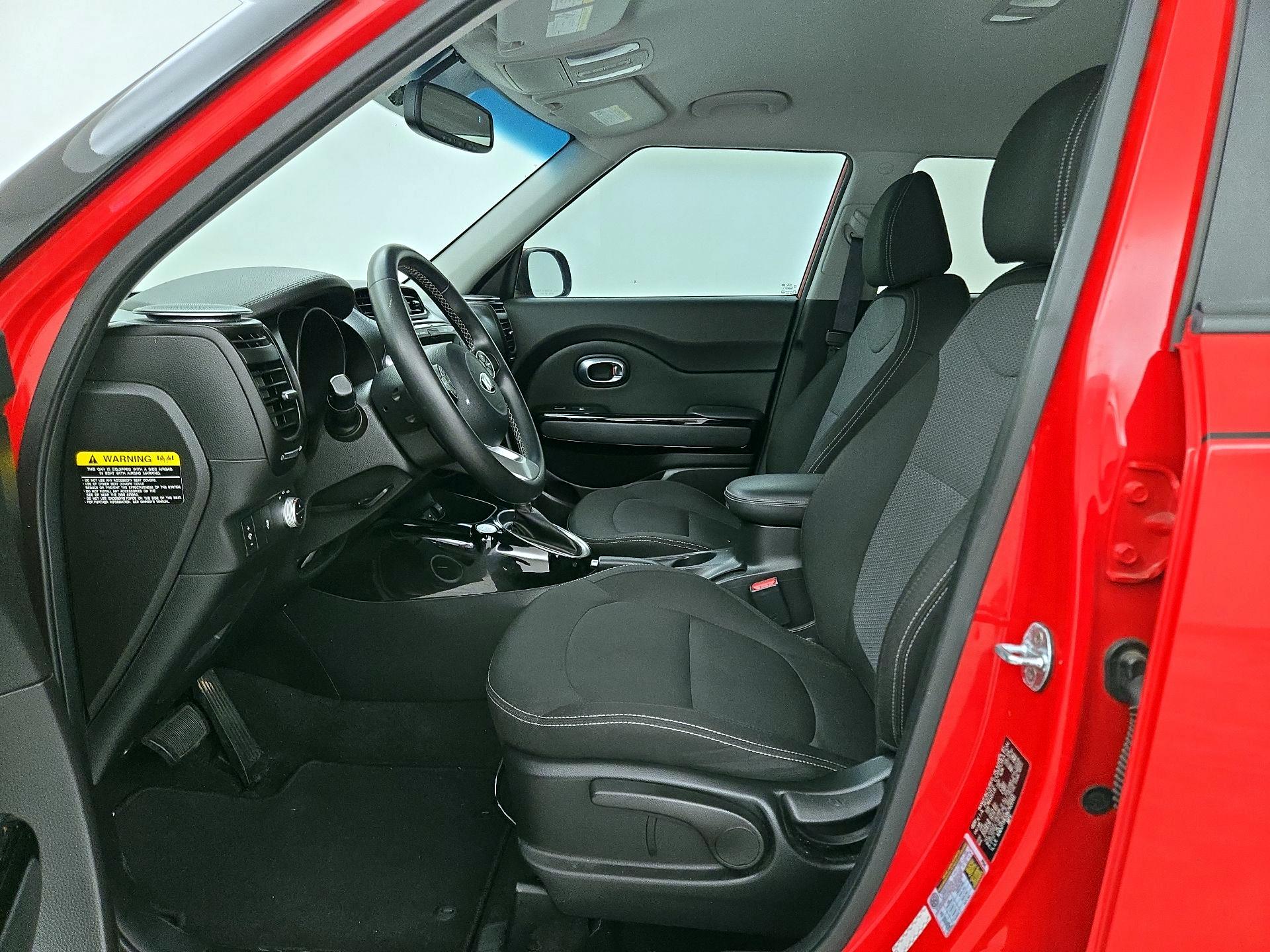 Thumbnail: 2019 Kia Soul - 11