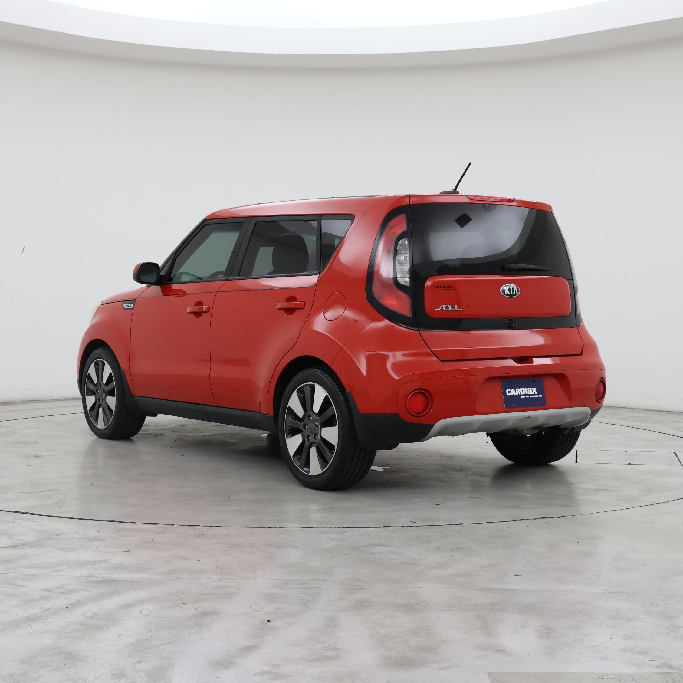 Thumbnail: 2019 Kia Soul - 2