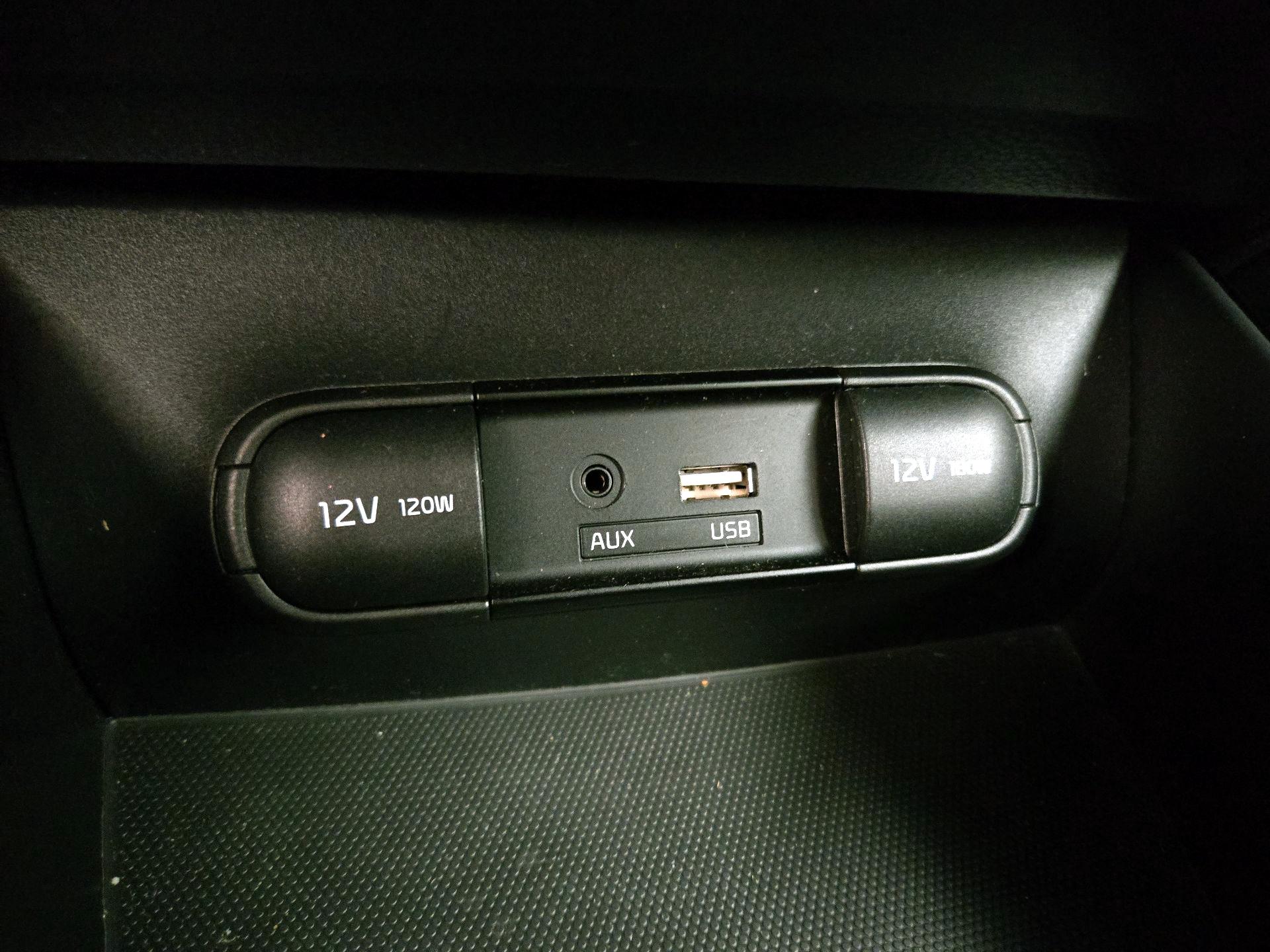Thumbnail: 2019 Kia Soul - 19