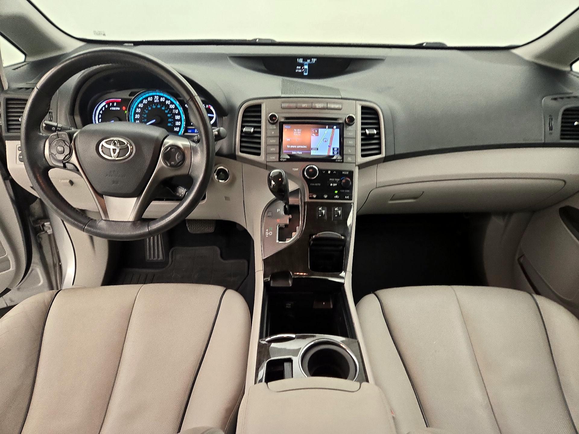 Thumbnail: 2015 Toyota Venza - 9