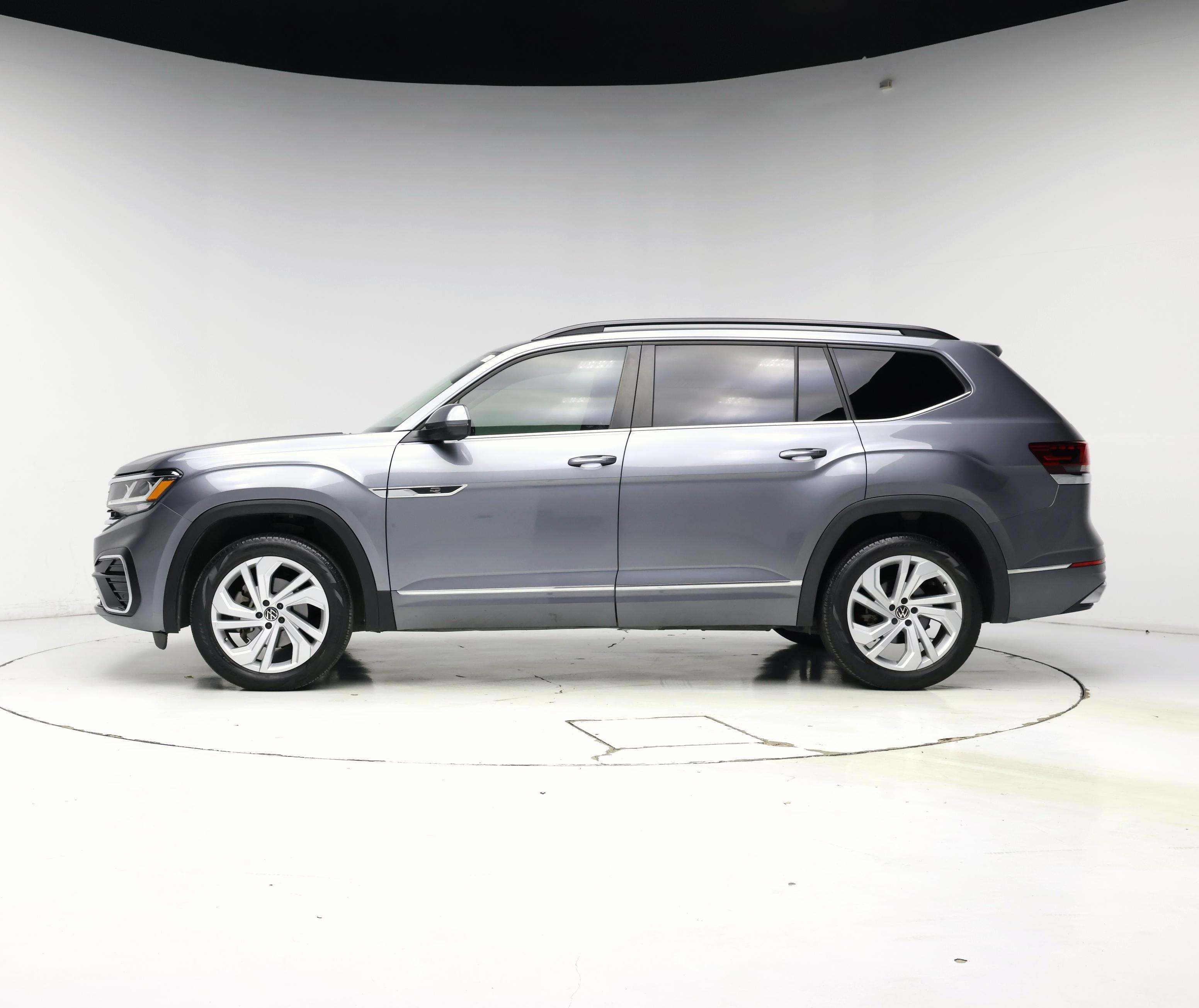 Thumbnail: 2021 Volkswagen Atlas - 3