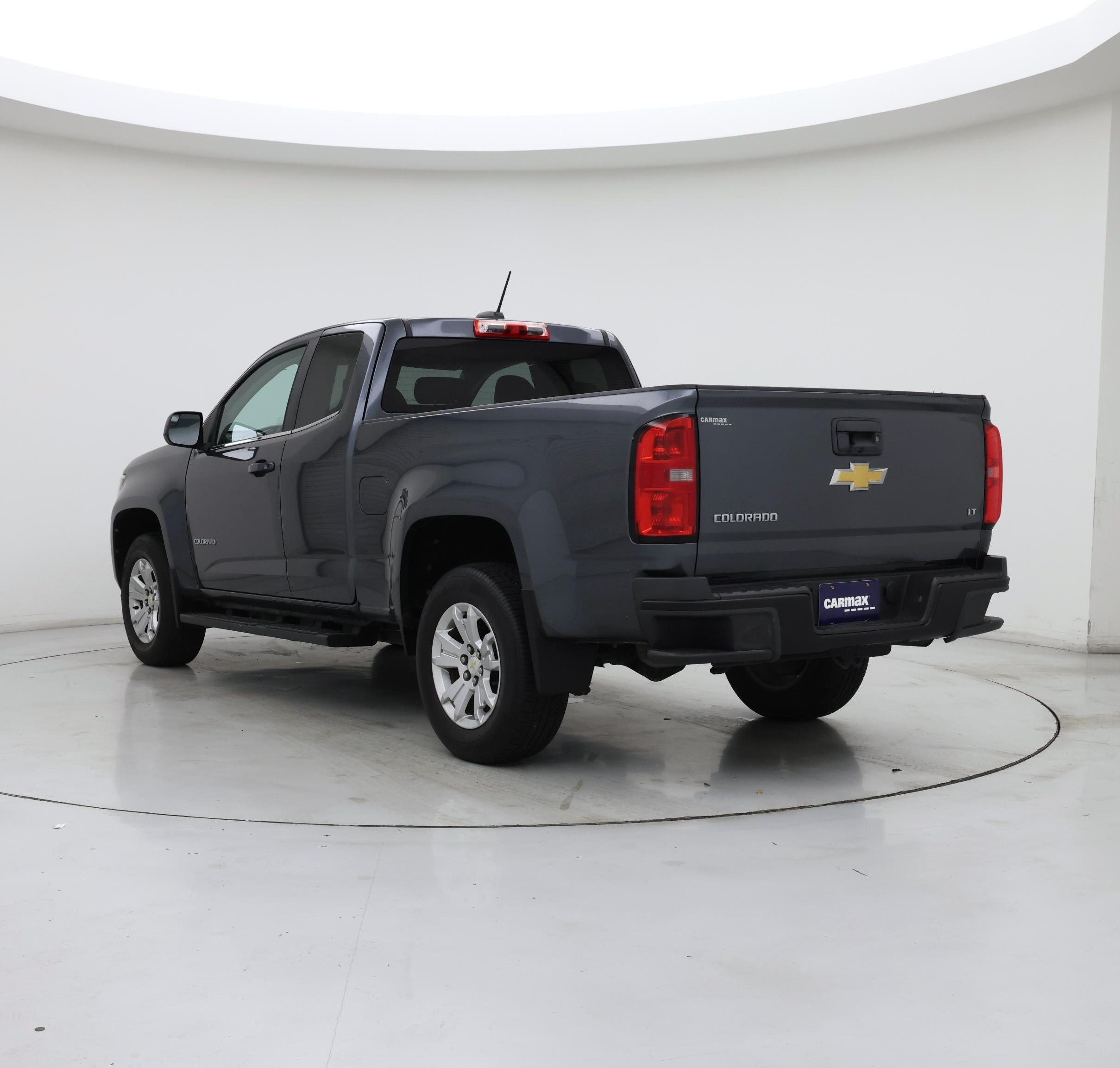 Thumbnail: 2015 Chevrolet Colorado - 2