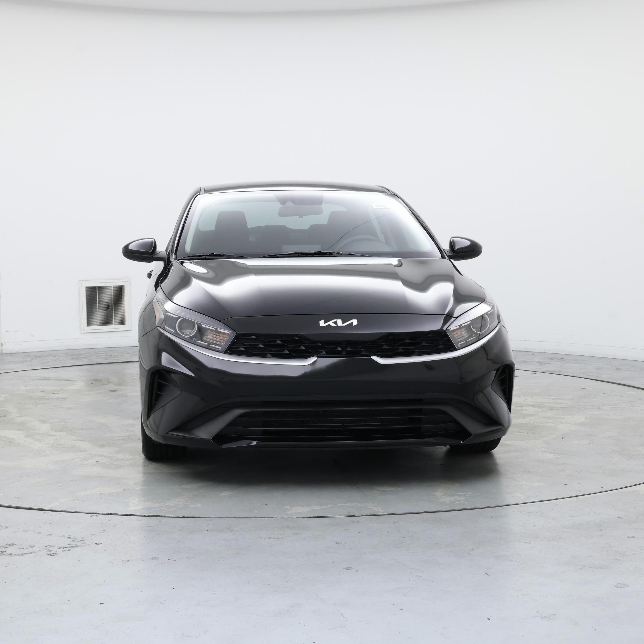 Thumbnail: 2023 Kia Forte - 5