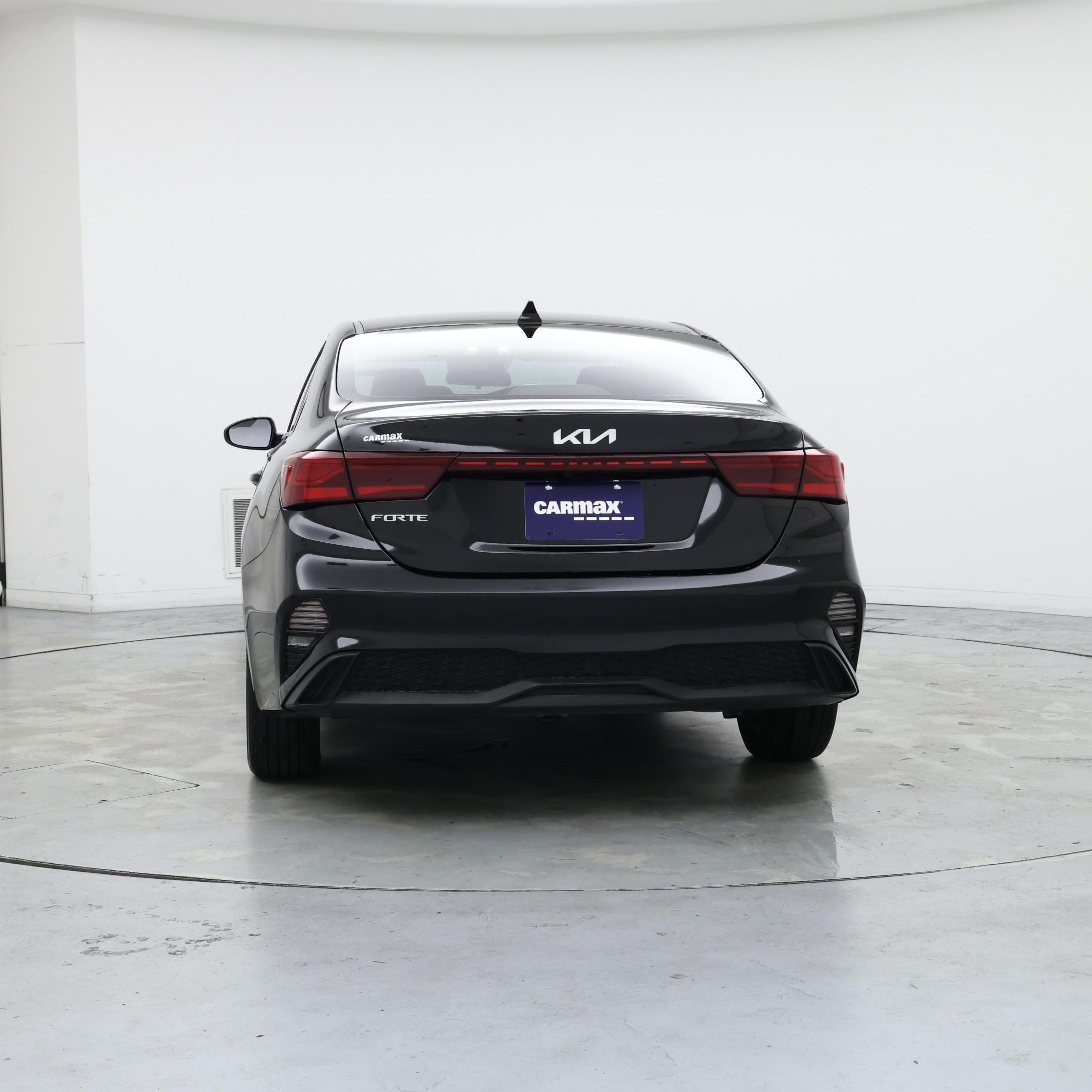Thumbnail: 2023 Kia Forte - 6