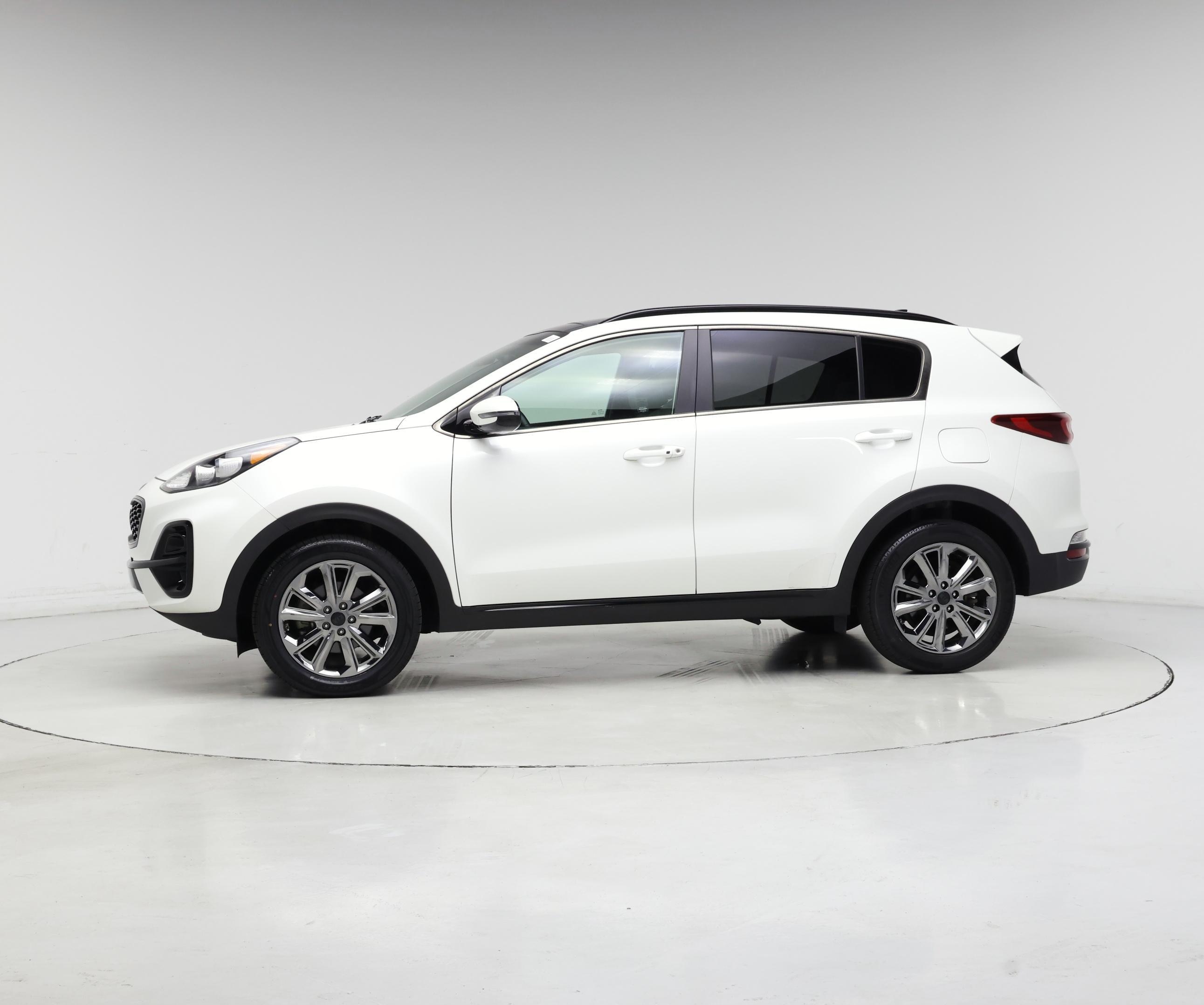 Thumbnail: 2022 Kia Sportage - 3