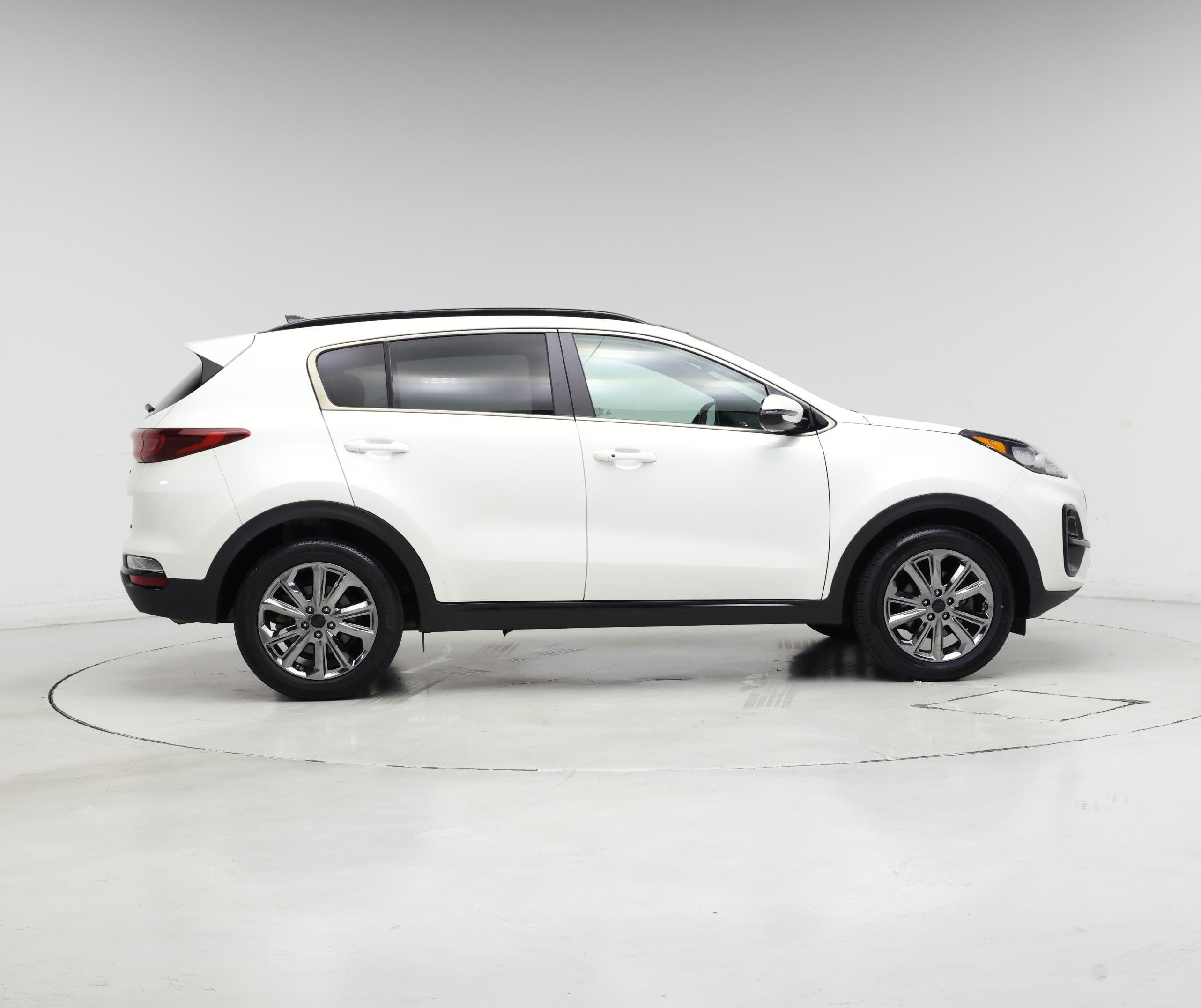 Thumbnail: 2022 Kia Sportage - 7