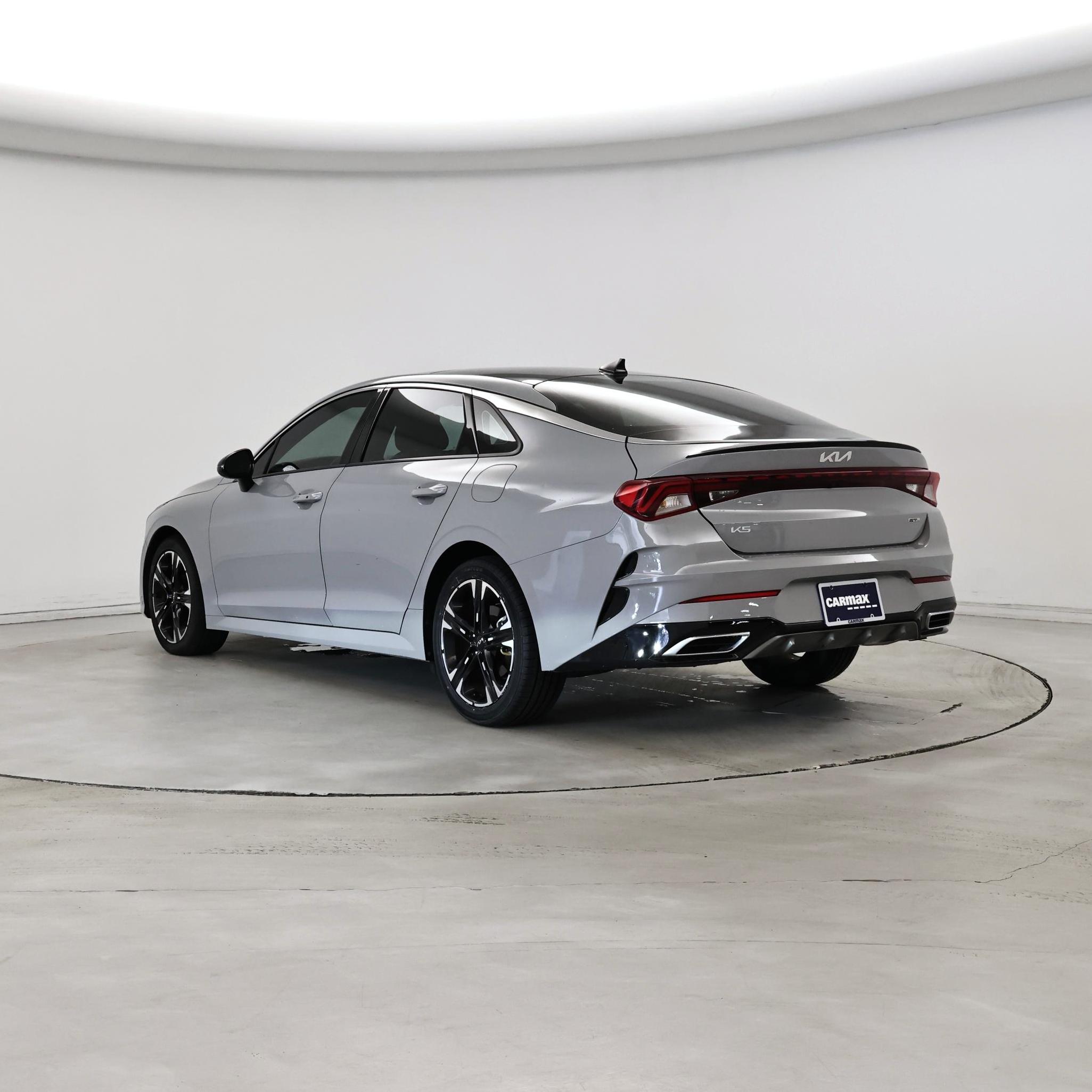 Thumbnail: 2023 Kia K5 - 2
