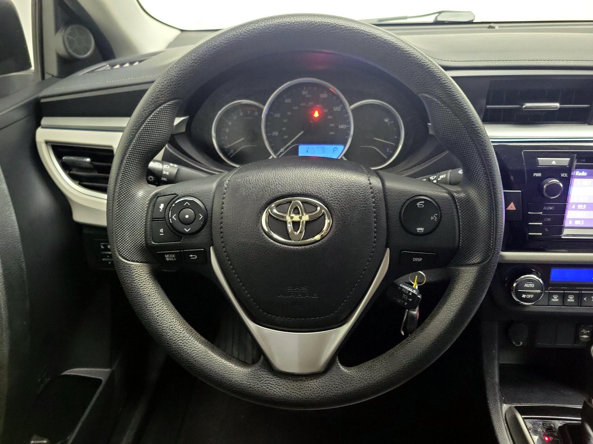 Thumbnail: 2016 Toyota Corolla - 10