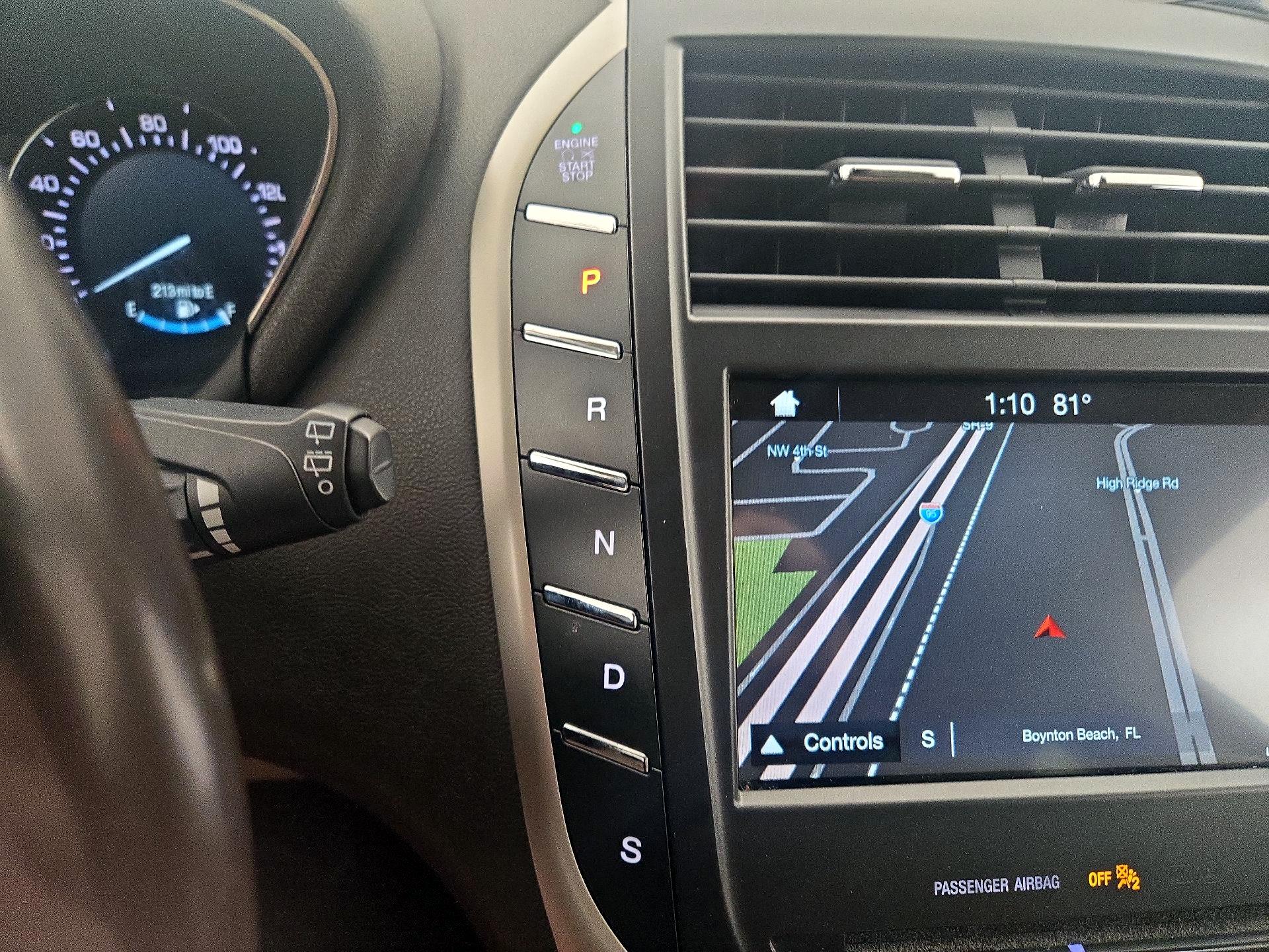 Thumbnail: 2017 Lincoln MKC - 18