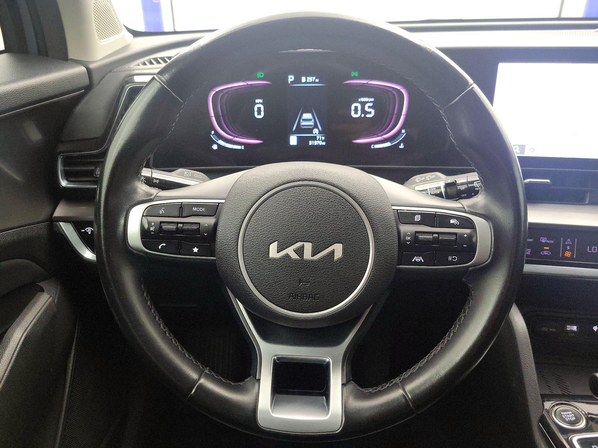 Thumbnail: 2023 Kia Sportage - 10