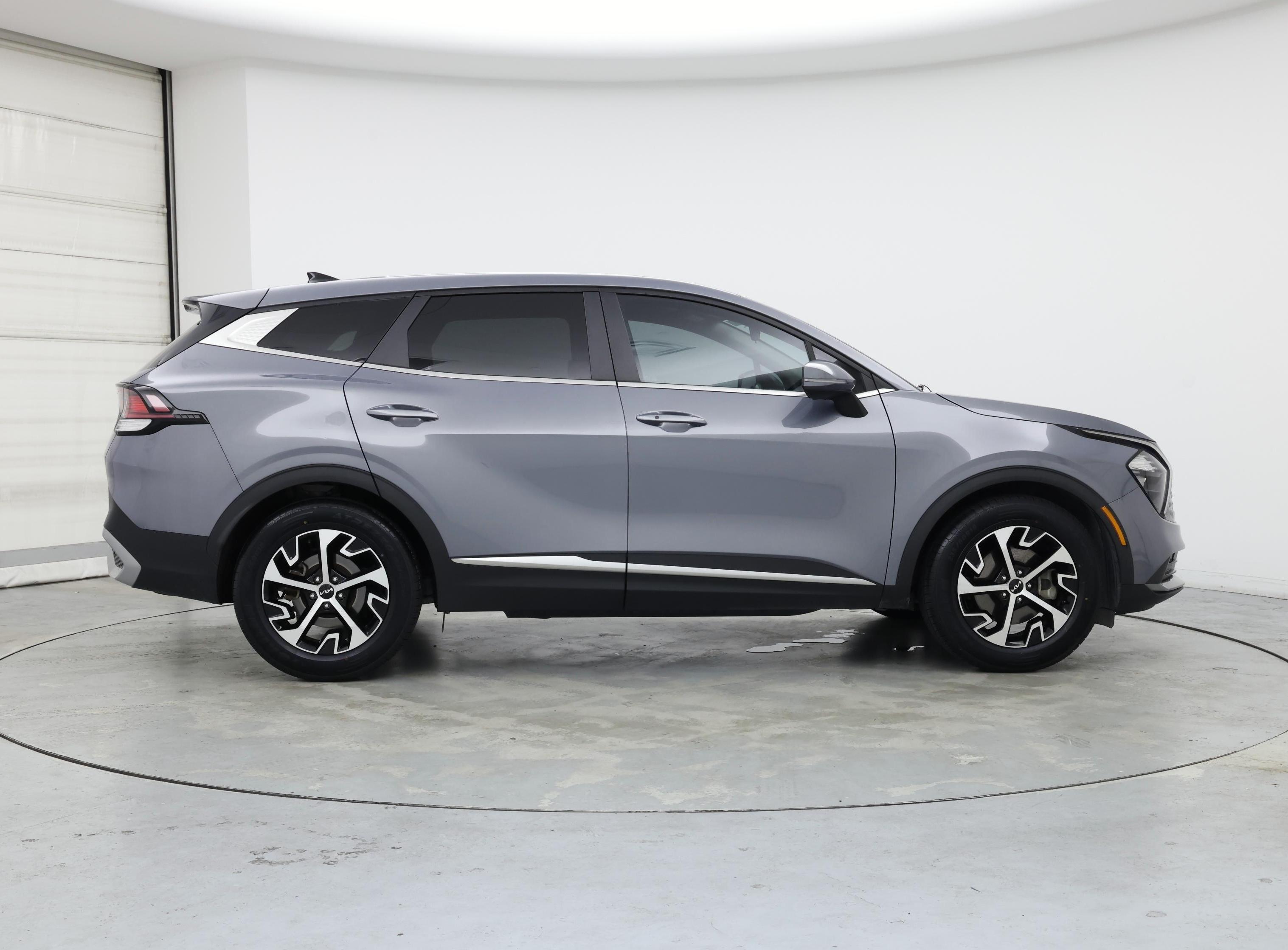 Thumbnail: 2023 Kia Sportage - 7