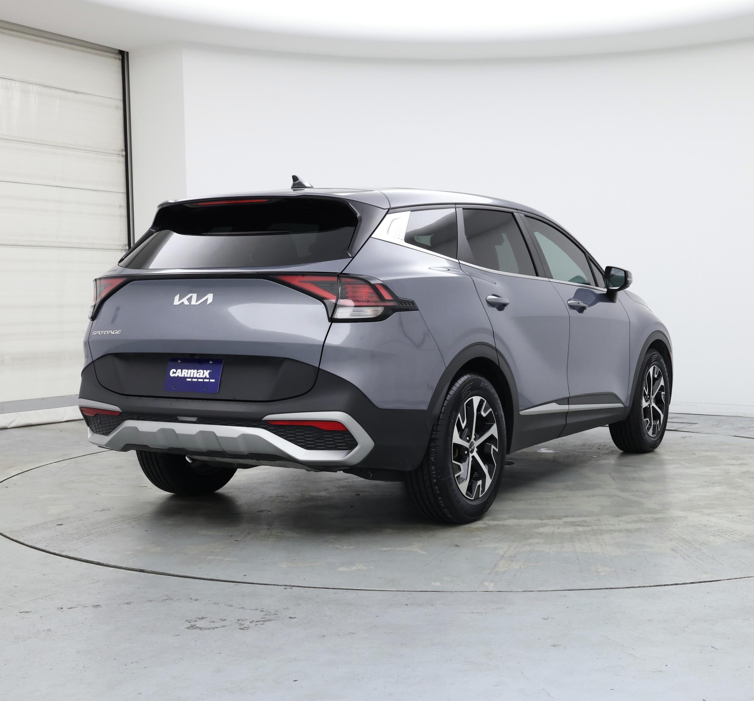 Thumbnail: 2023 Kia Sportage - 8