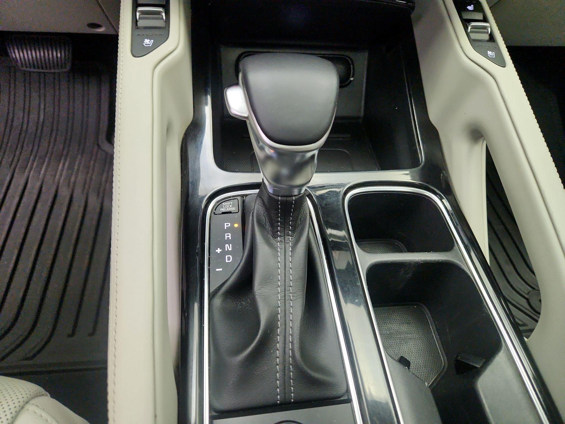 Thumbnail: 2021 Kia Telluride - 18
