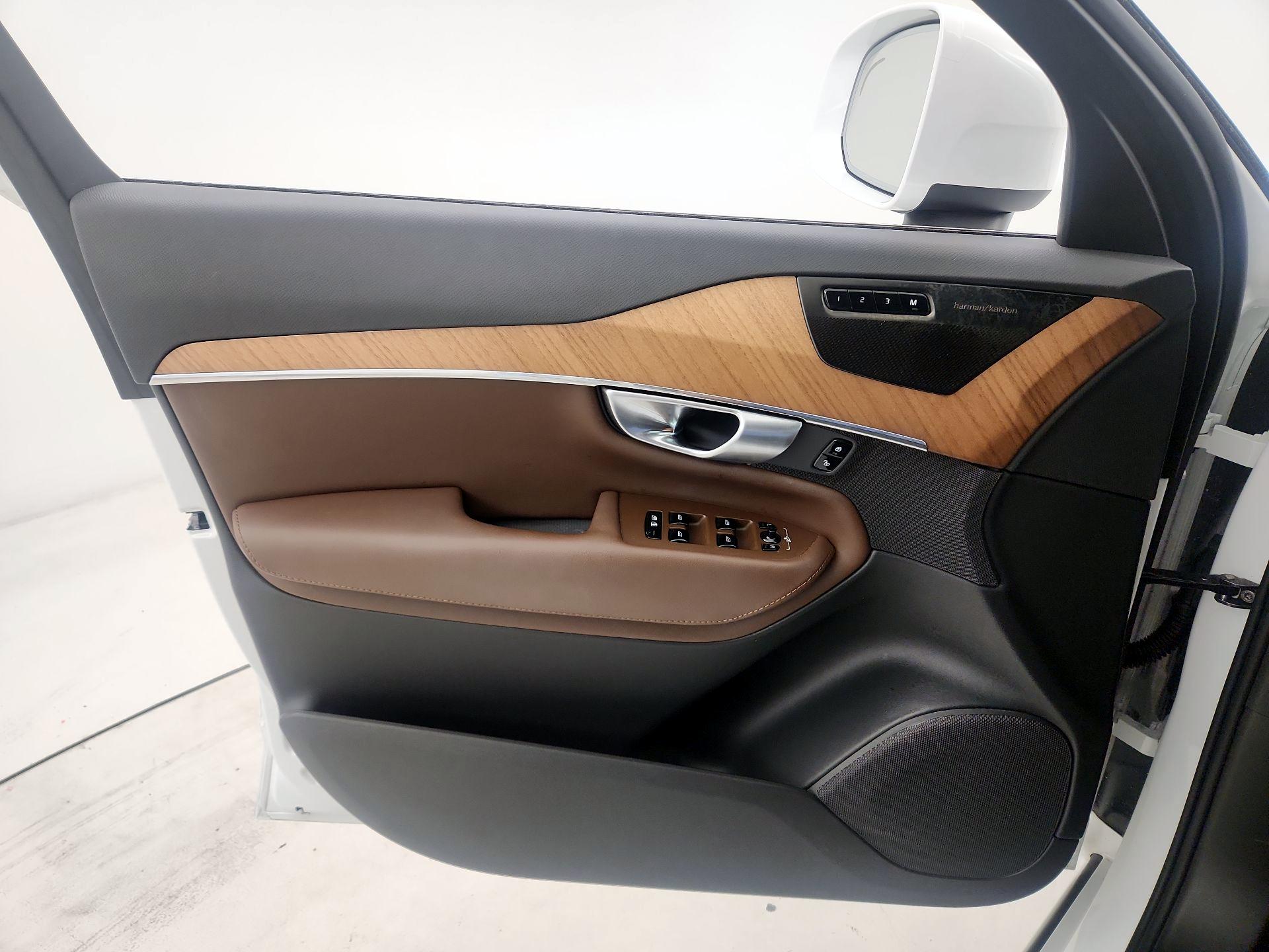 Thumbnail: 2024 Volvo XC90 - 12
