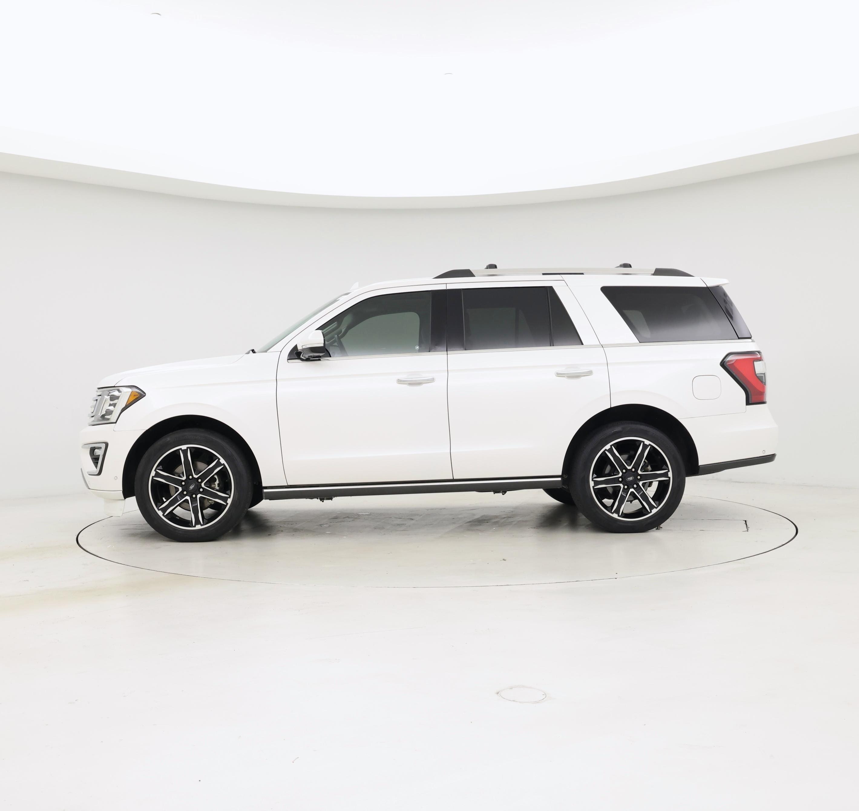 Thumbnail: 2019 Ford Expedition - 3