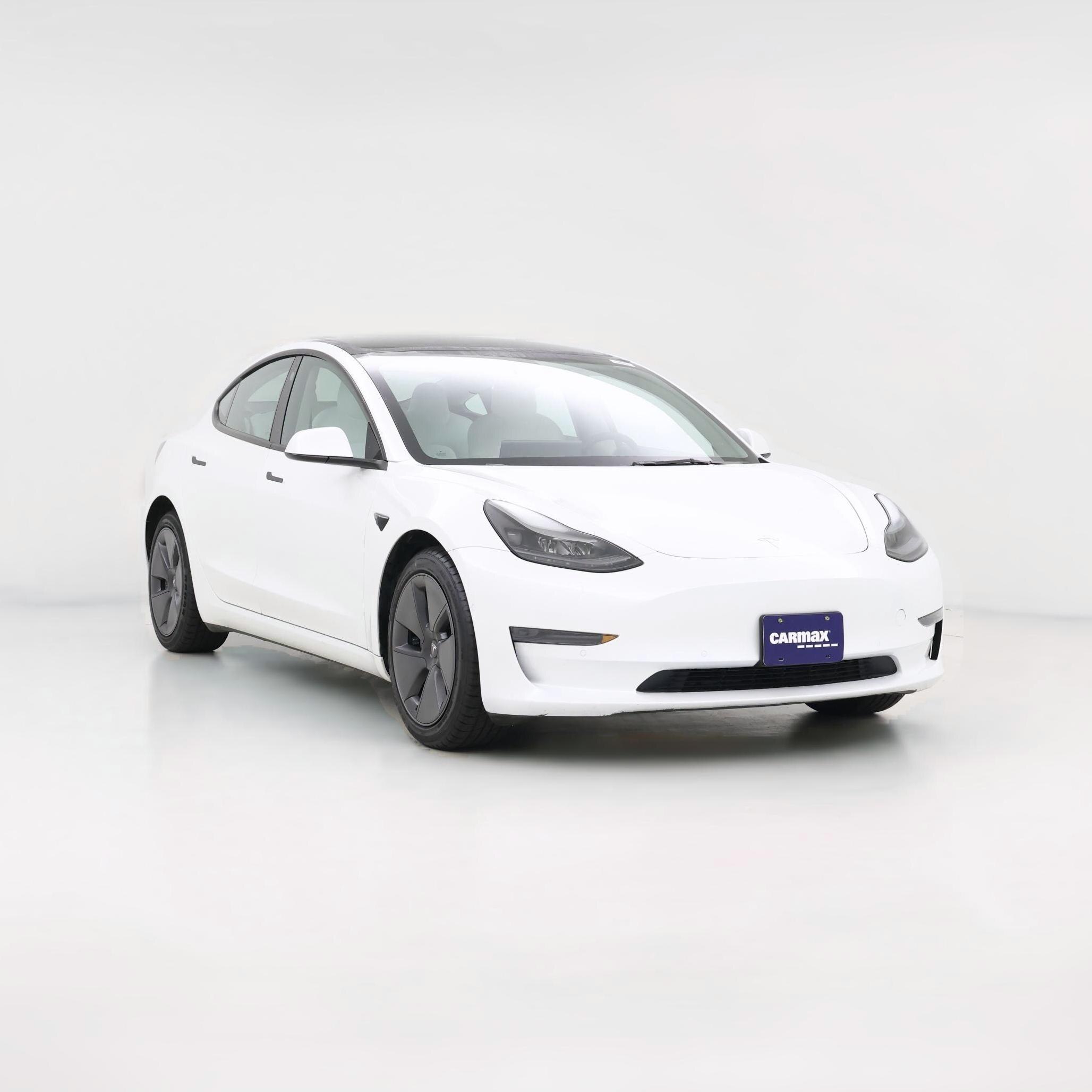 Thumbnail: 2022 Tesla Model 3 - 1