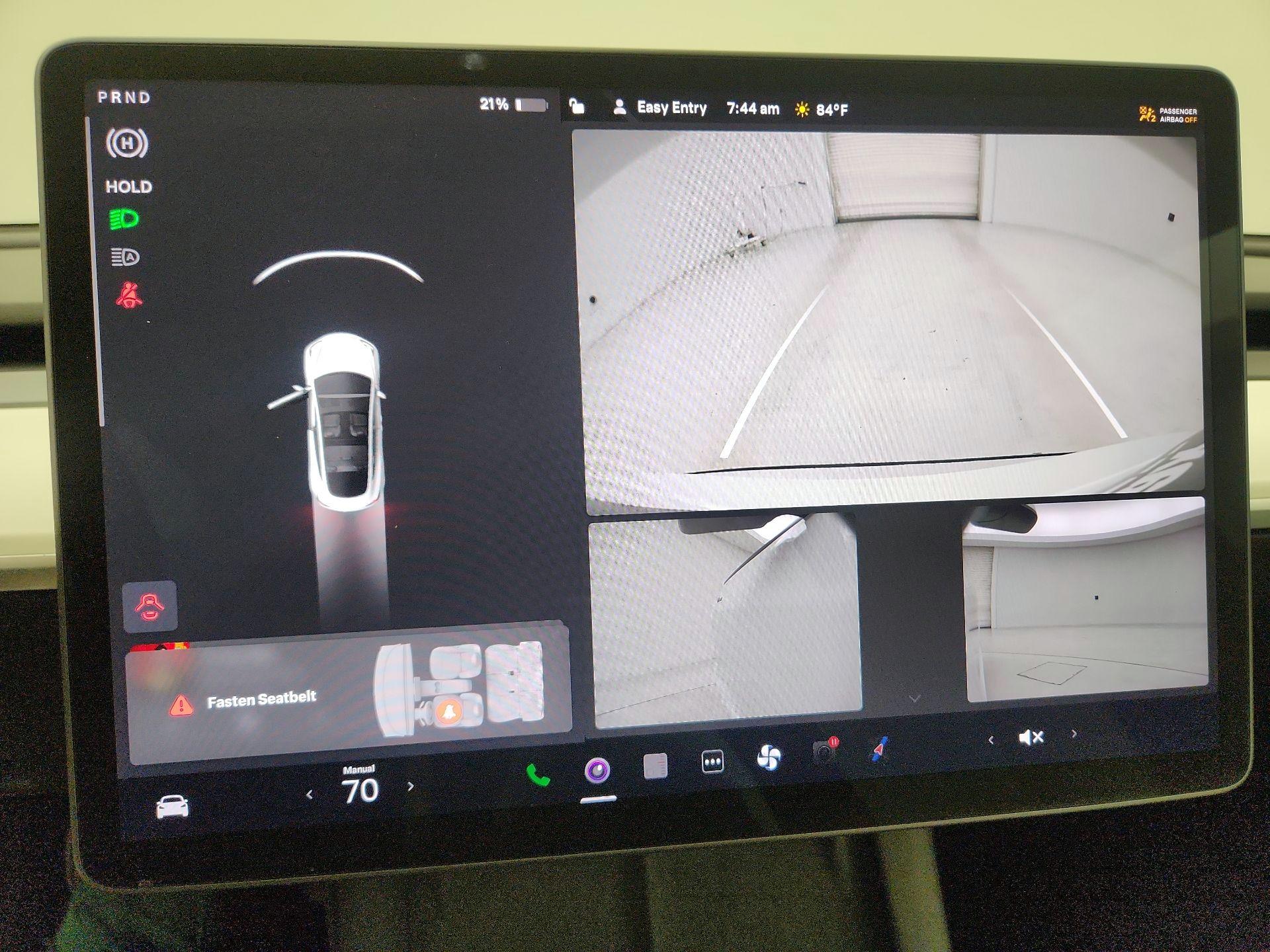 Thumbnail: 2022 Tesla Model 3 - 14