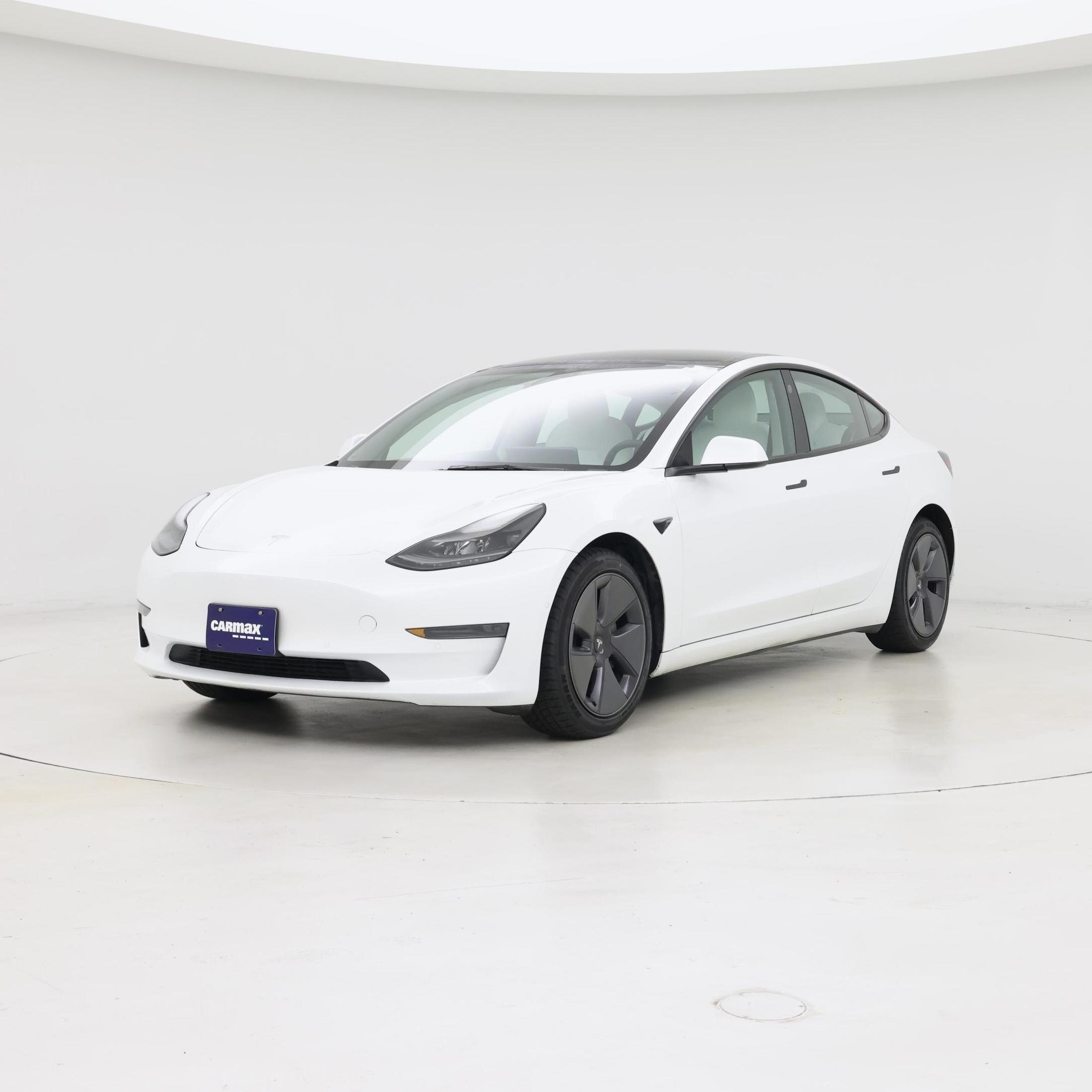 Thumbnail: 2022 Tesla Model 3 - 4