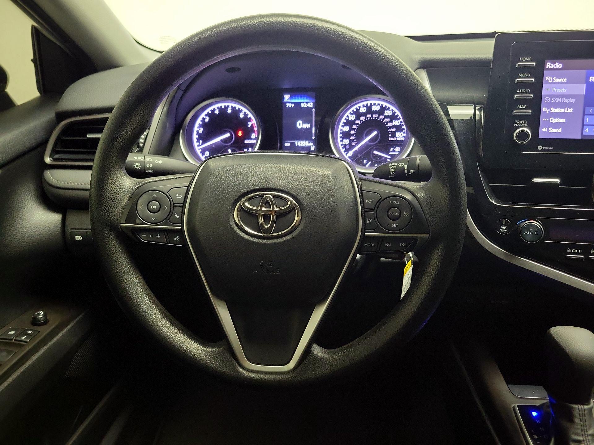 Thumbnail: 2023 Toyota Camry - 10