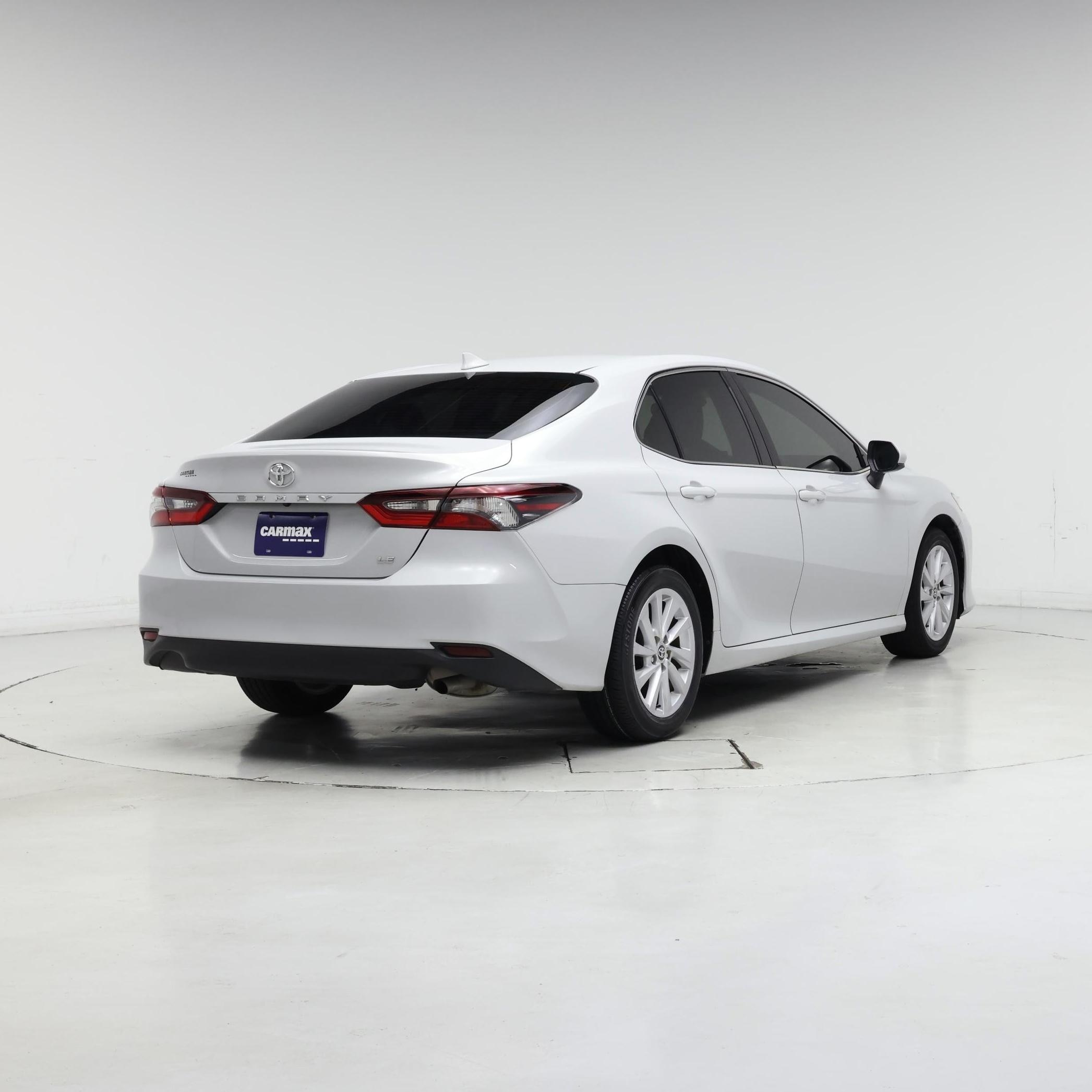 Thumbnail: 2023 Toyota Camry - 8