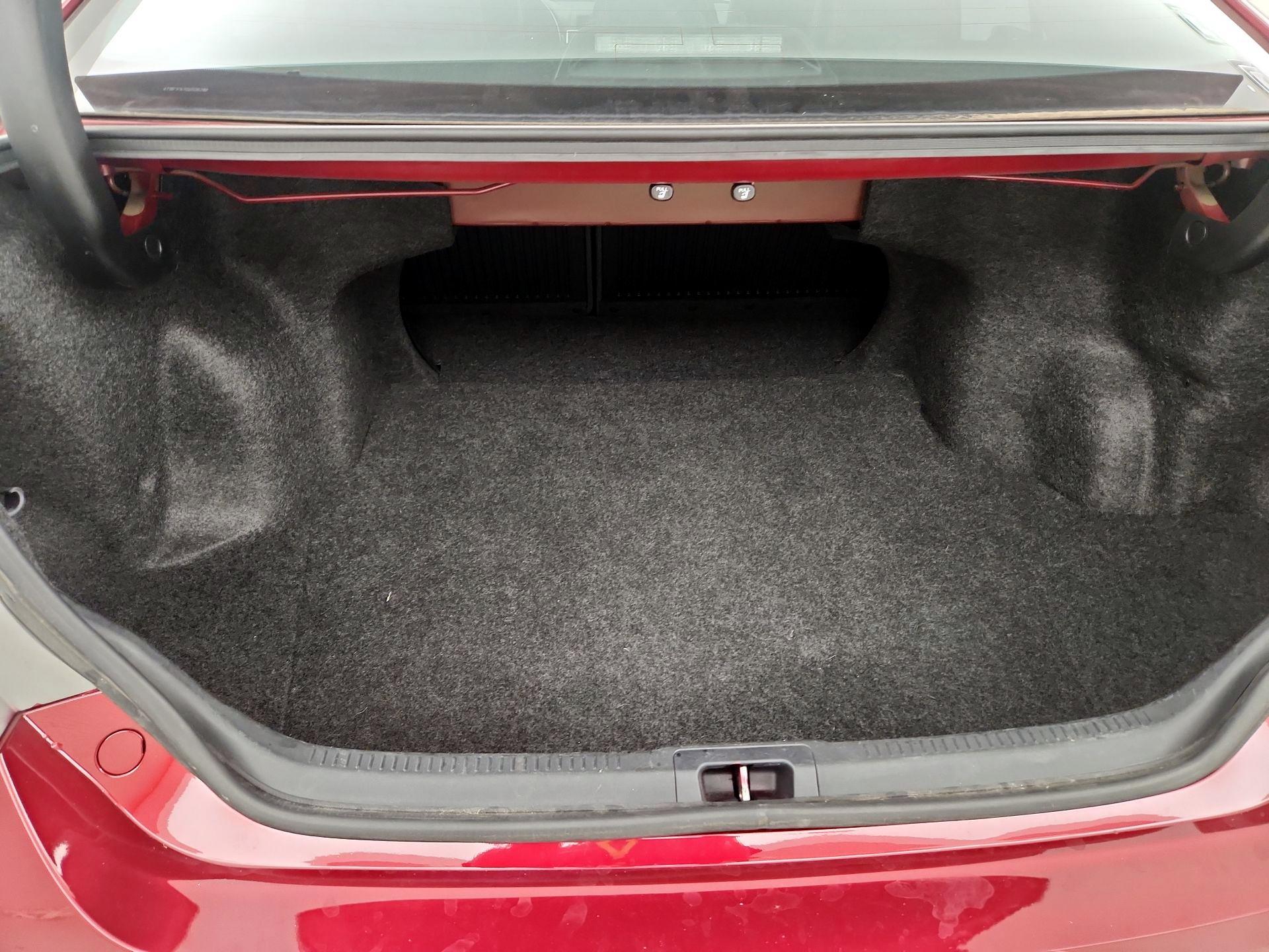 Thumbnail: 2016 Toyota Camry - 20