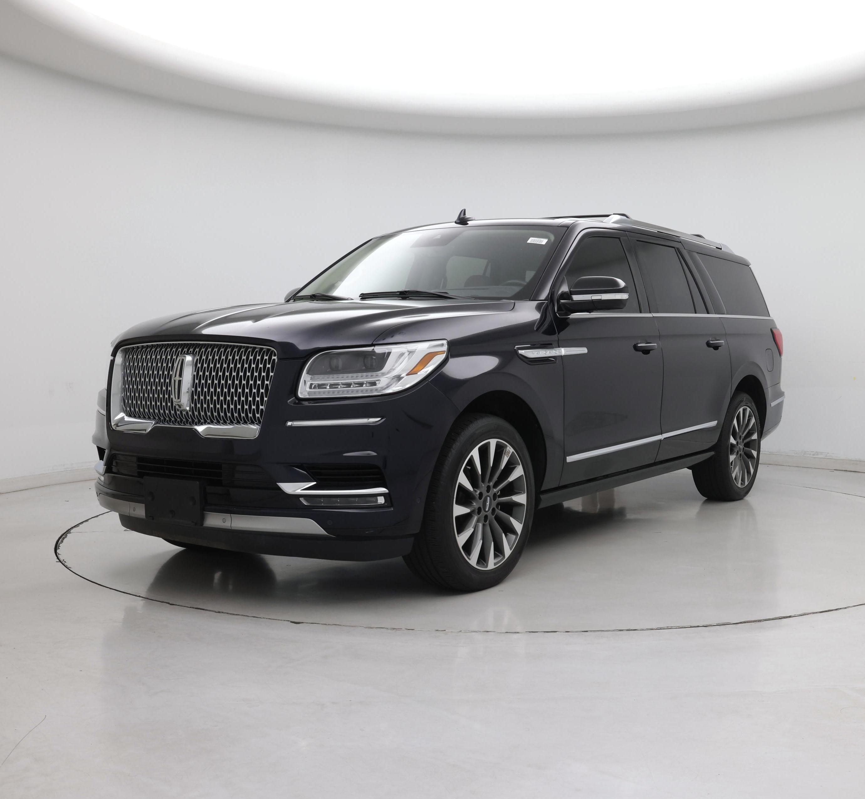 Thumbnail: 2021 Lincoln Navigator L - 4