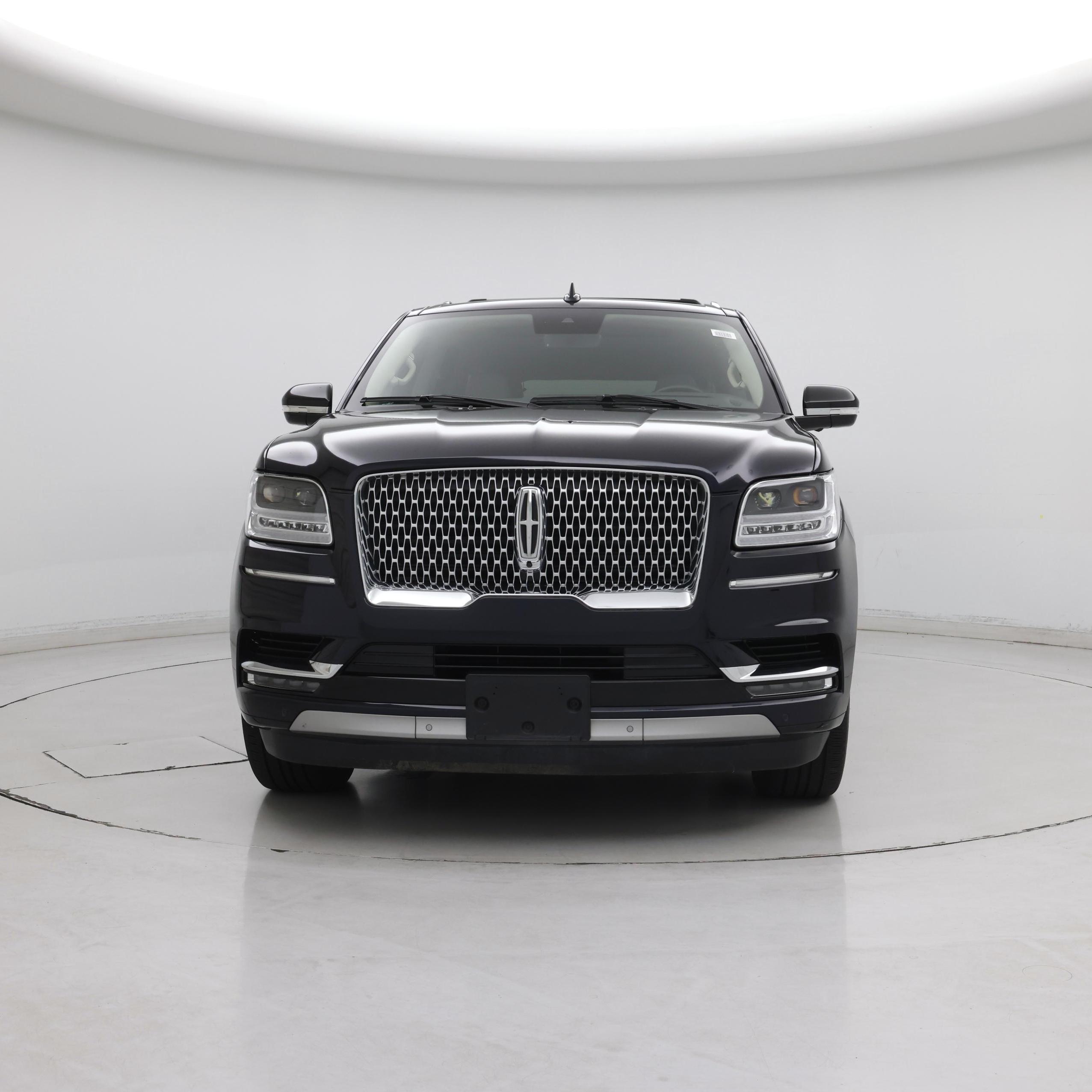 Thumbnail: 2021 Lincoln Navigator L - 5
