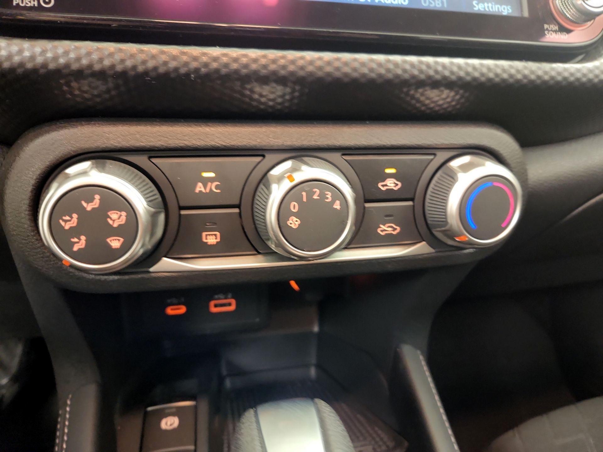 Thumbnail: 2023 Nissan Kicks - 16