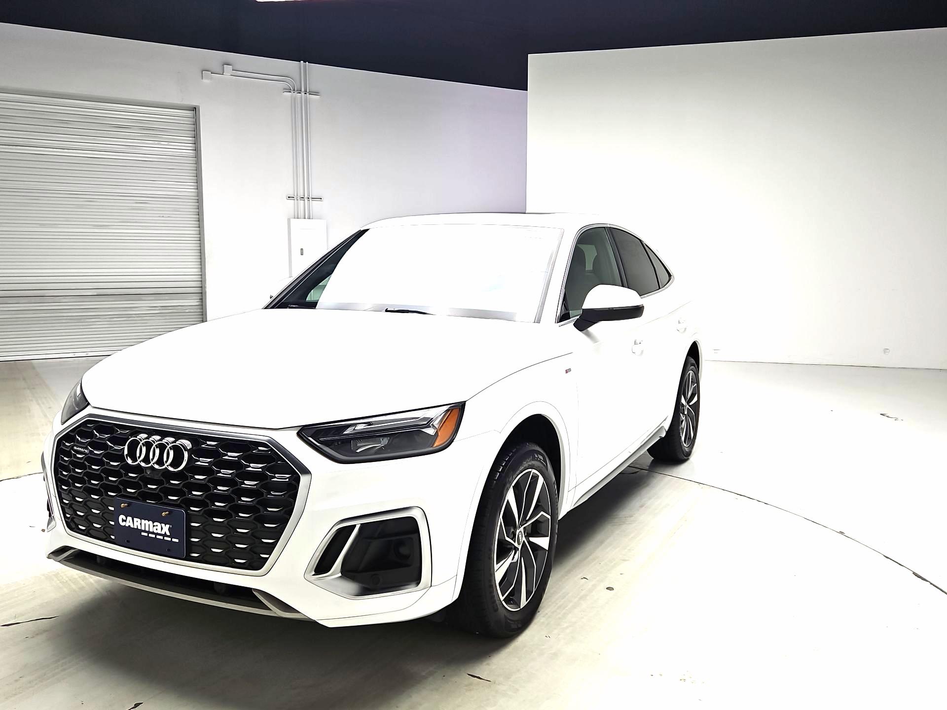 Thumbnail: 2023 Audi Q5 - 3