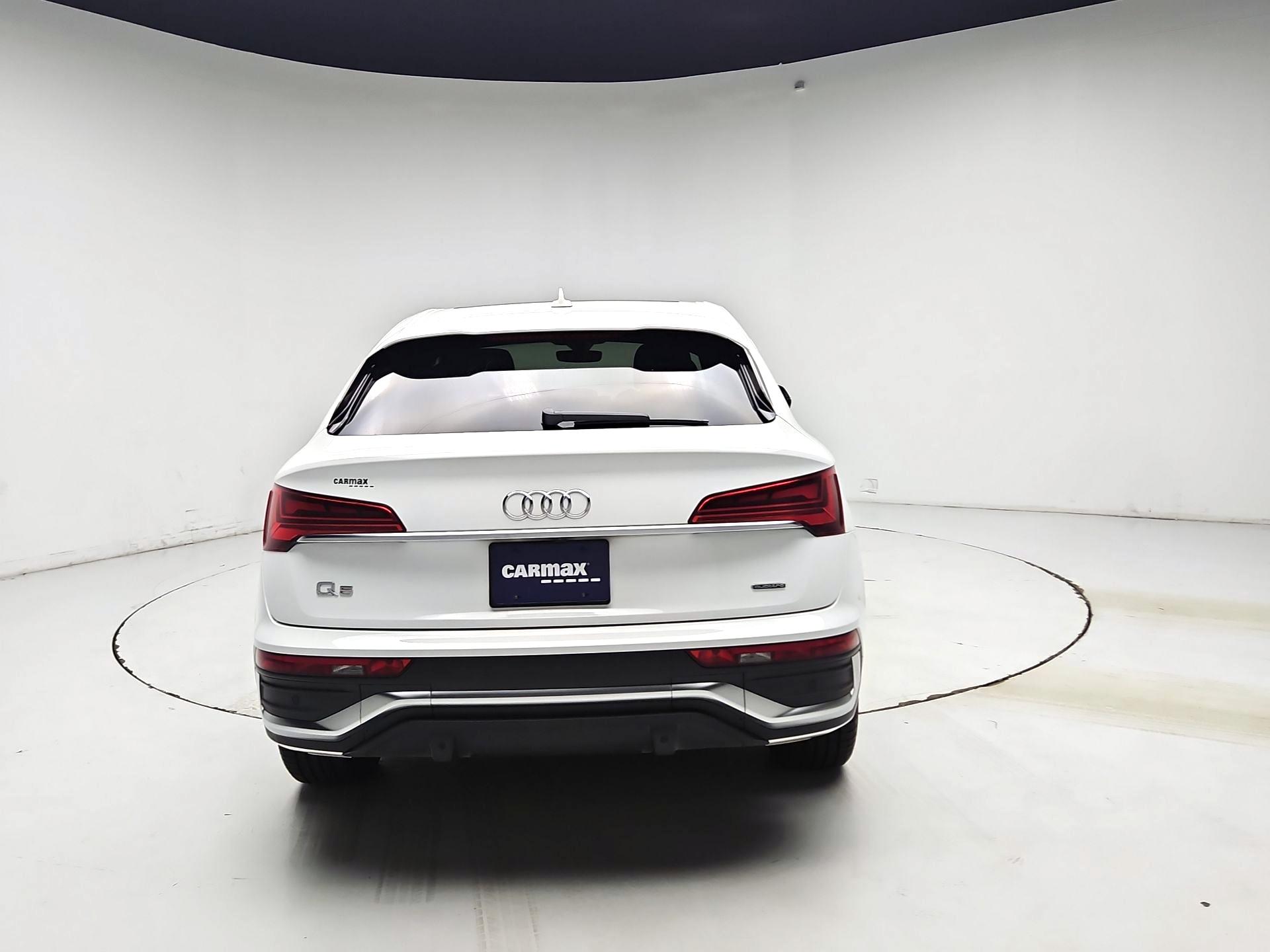 Thumbnail: 2023 Audi Q5 - 6