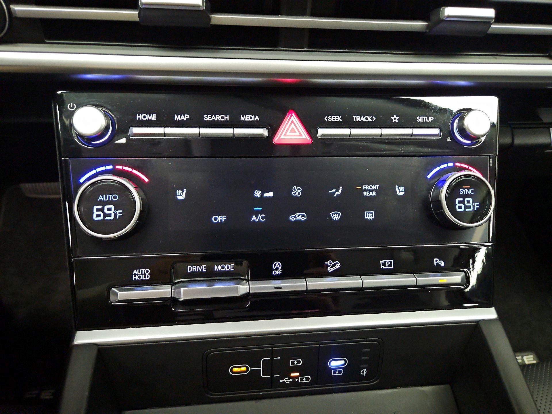 Thumbnail: 2025 Hyundai Santa Fe - 16