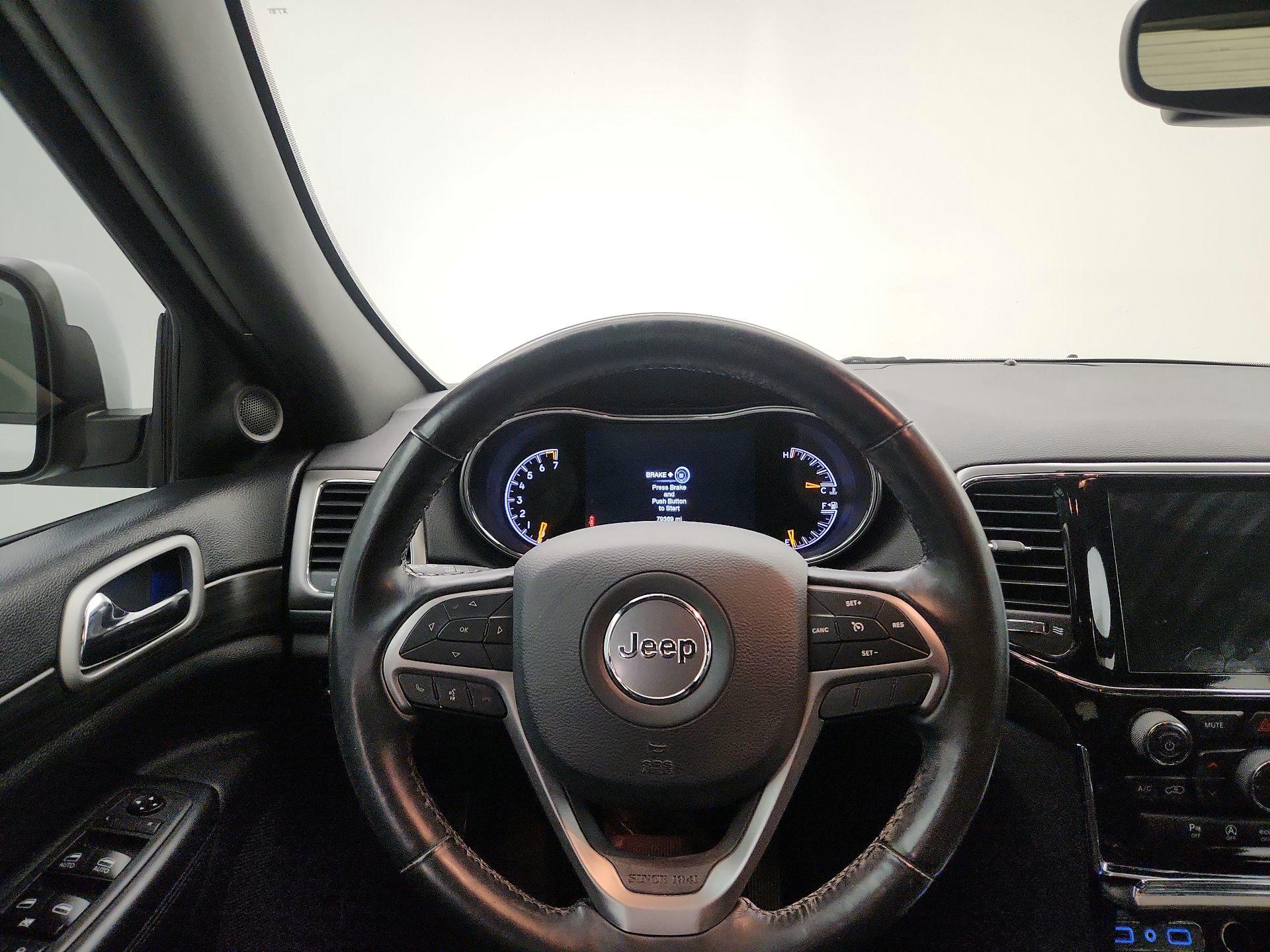 Thumbnail: 2020 Jeep Grand Cherokee - 10