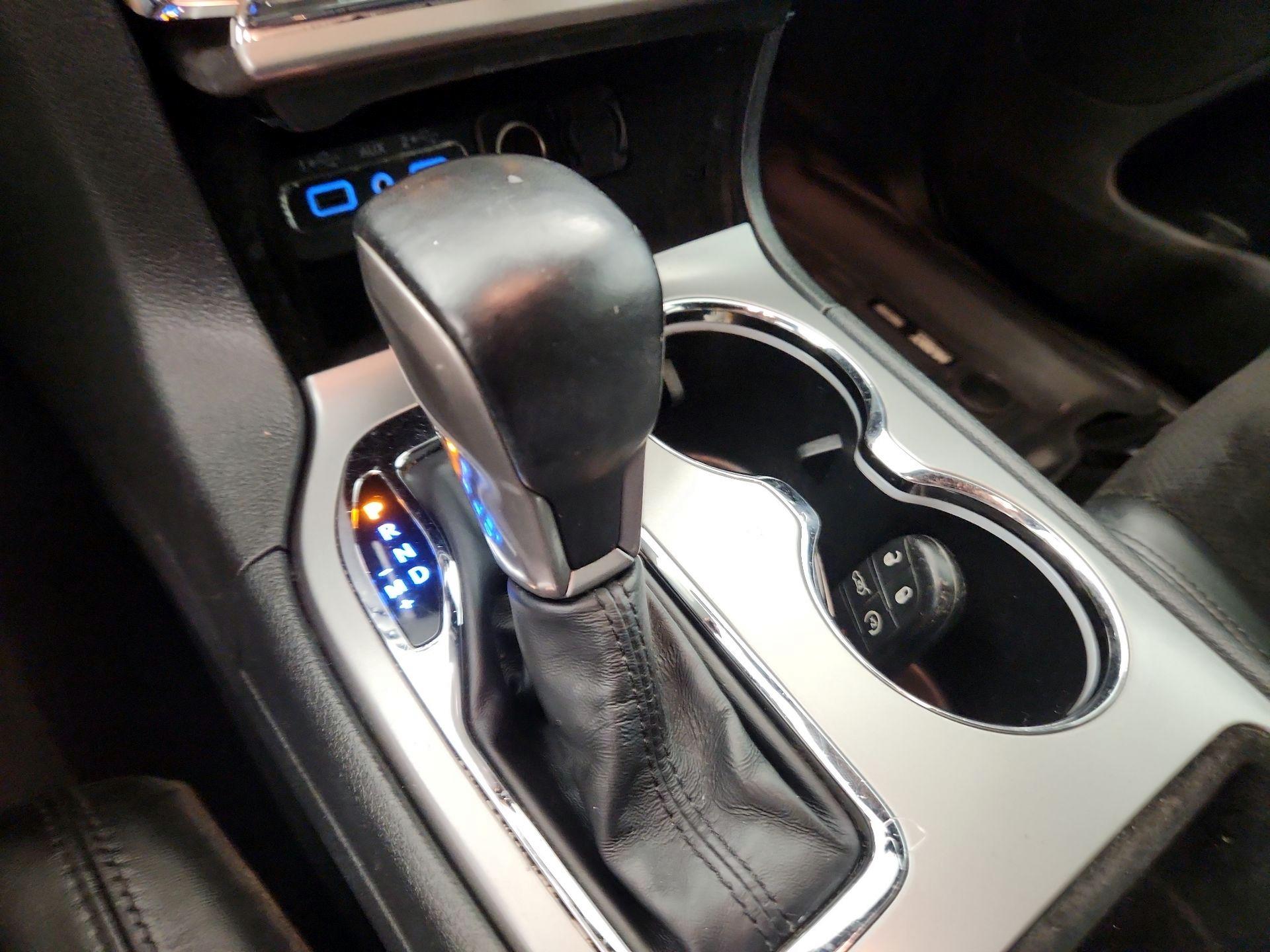 Thumbnail: 2020 Jeep Grand Cherokee - 18