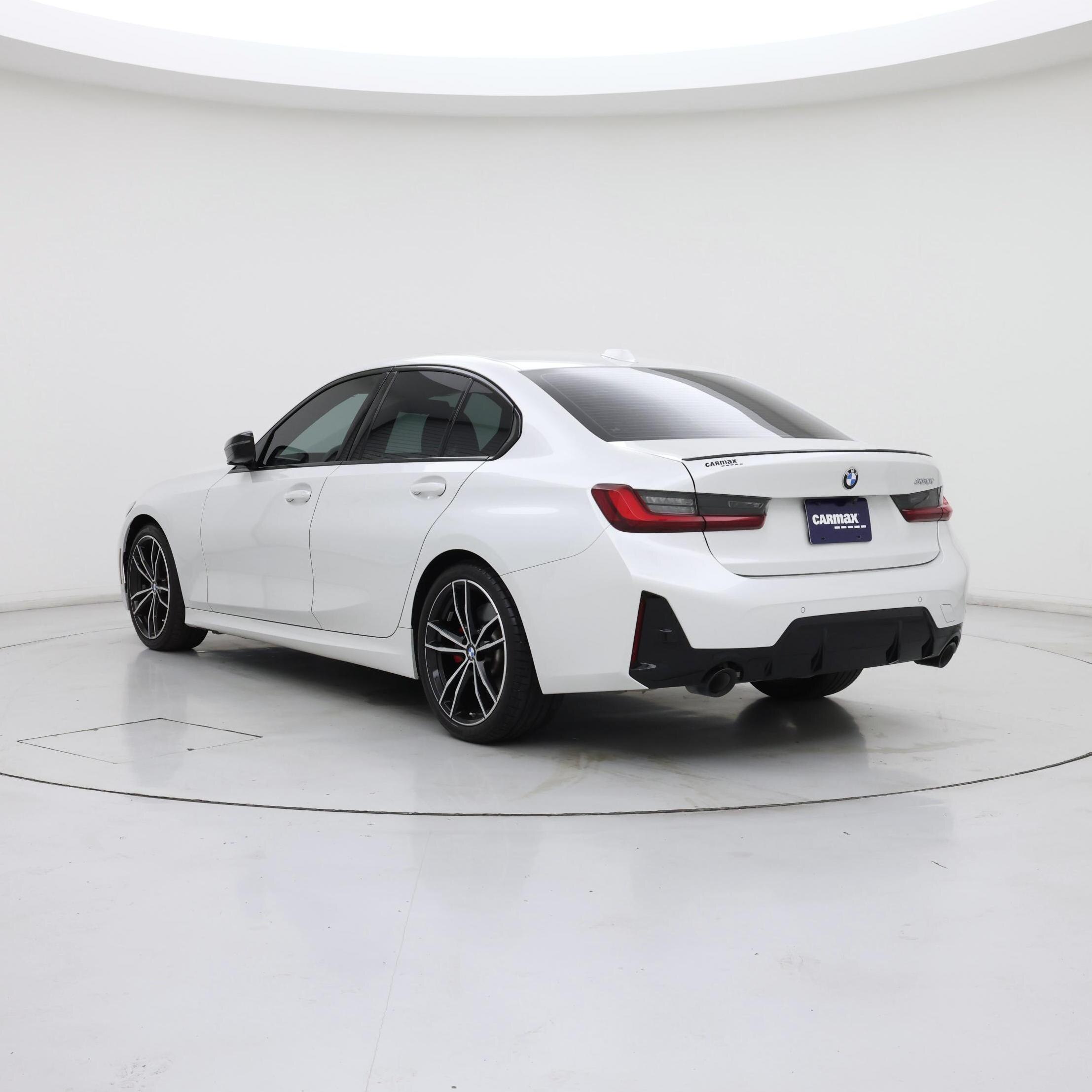 Thumbnail: 2024 BMW 3 Series - 2