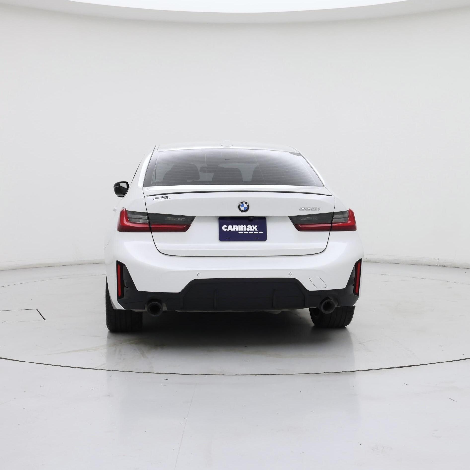 Thumbnail: 2024 BMW 3 Series - 6