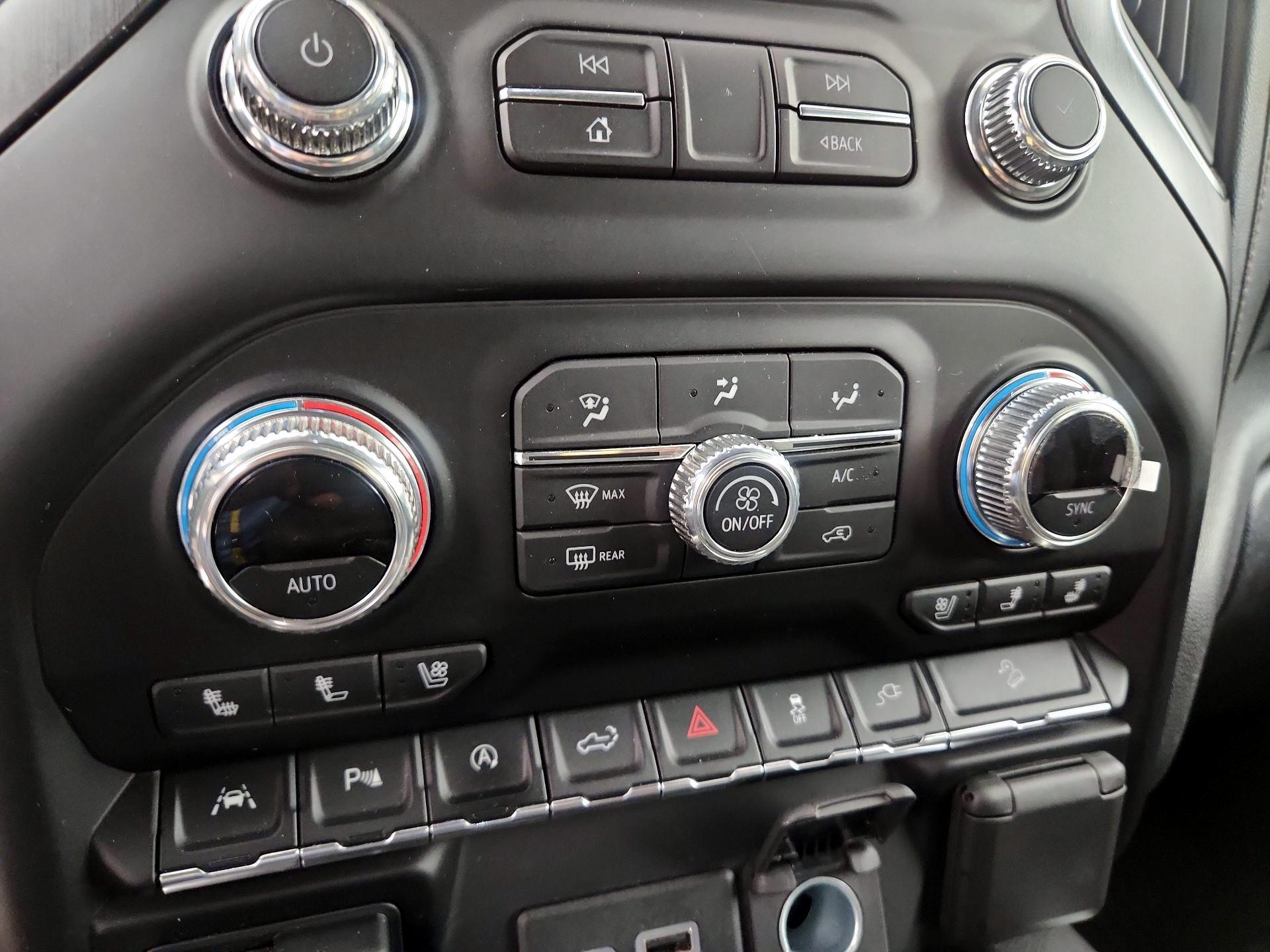Thumbnail: 2021 GMC Sierra 1500 - 17