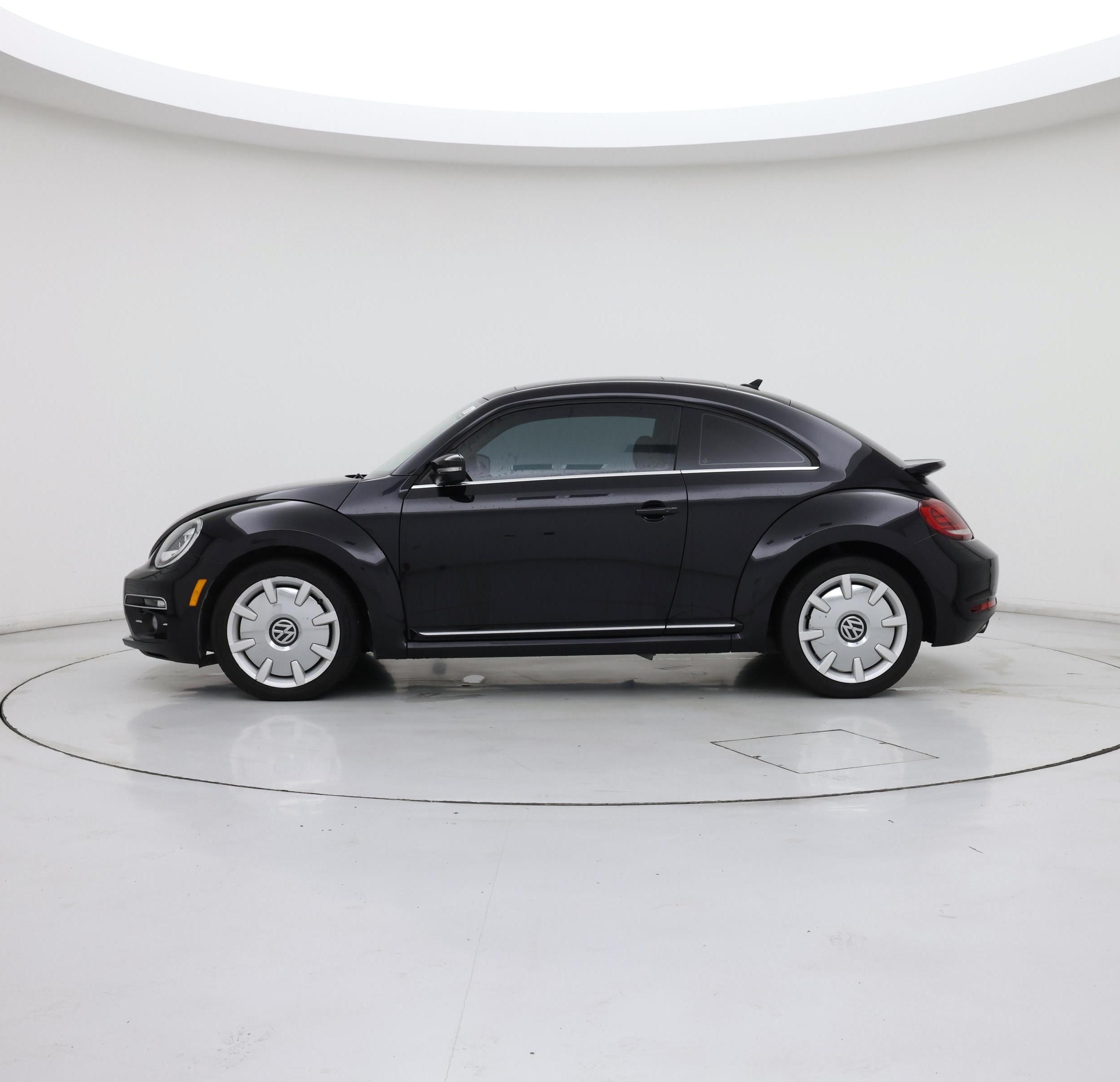 Thumbnail: 2018 Volkswagen Beetle - 3