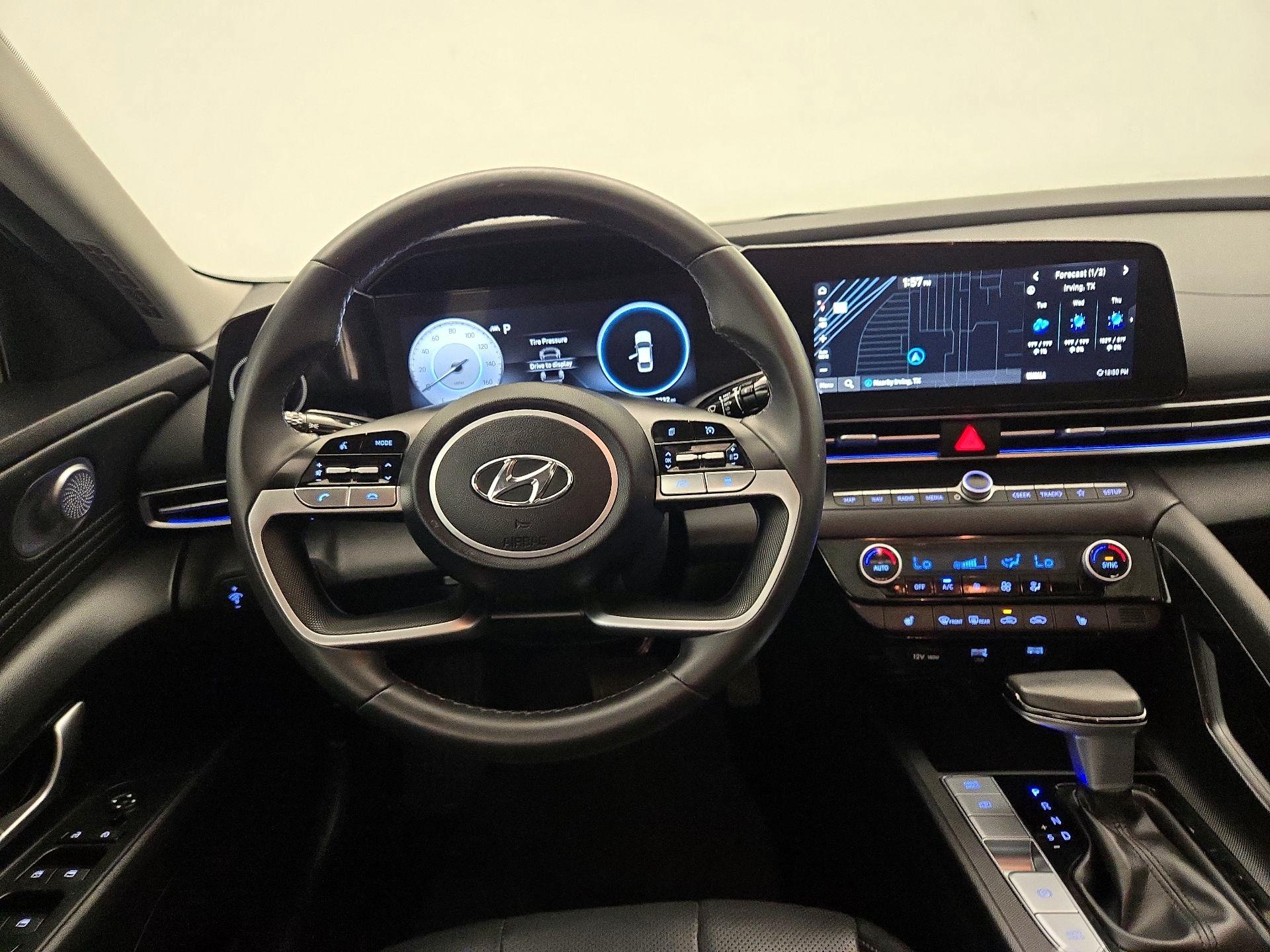 Thumbnail: 2023 Hyundai Elantra - 10