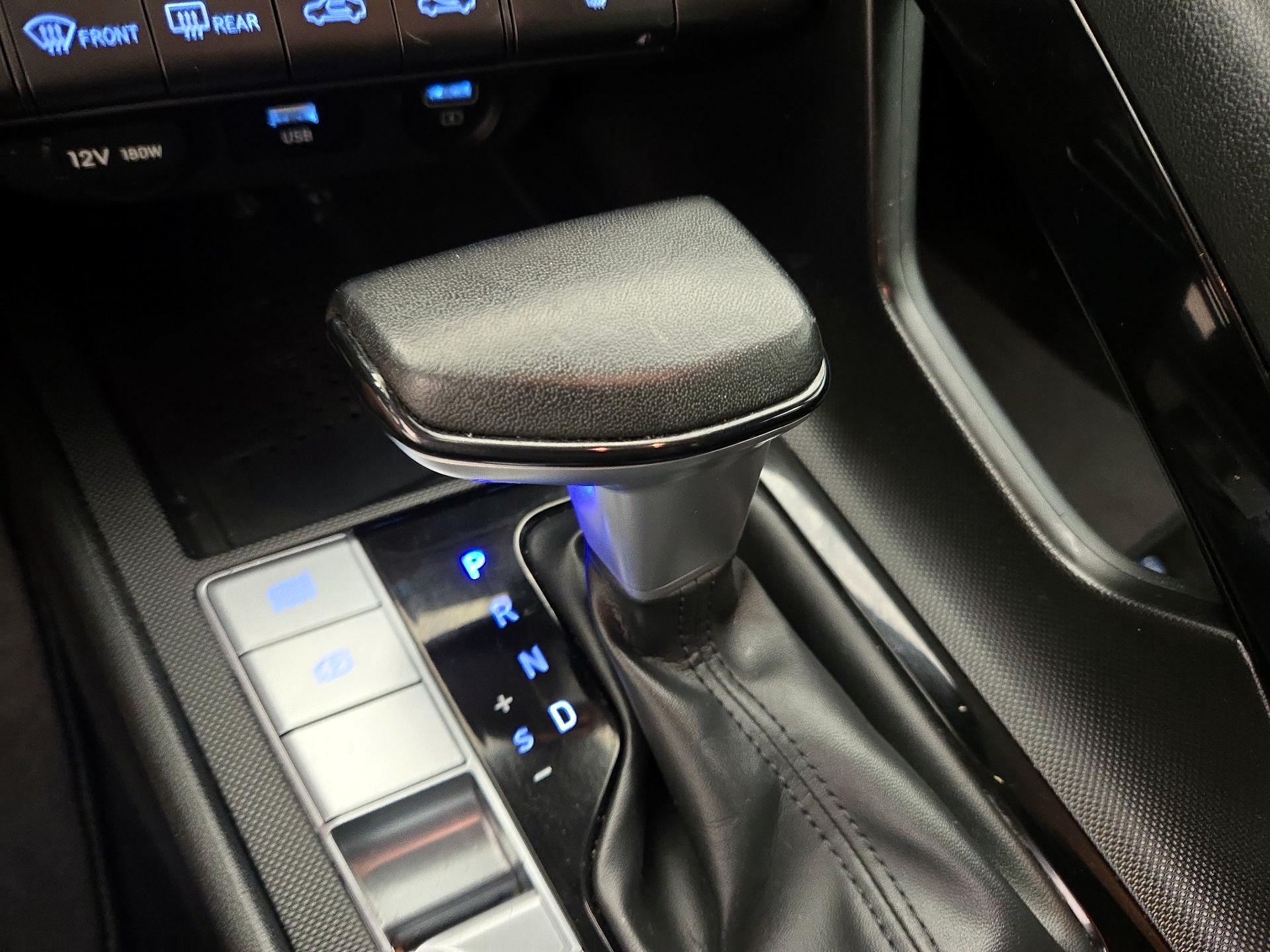 Thumbnail: 2023 Hyundai Elantra - 18