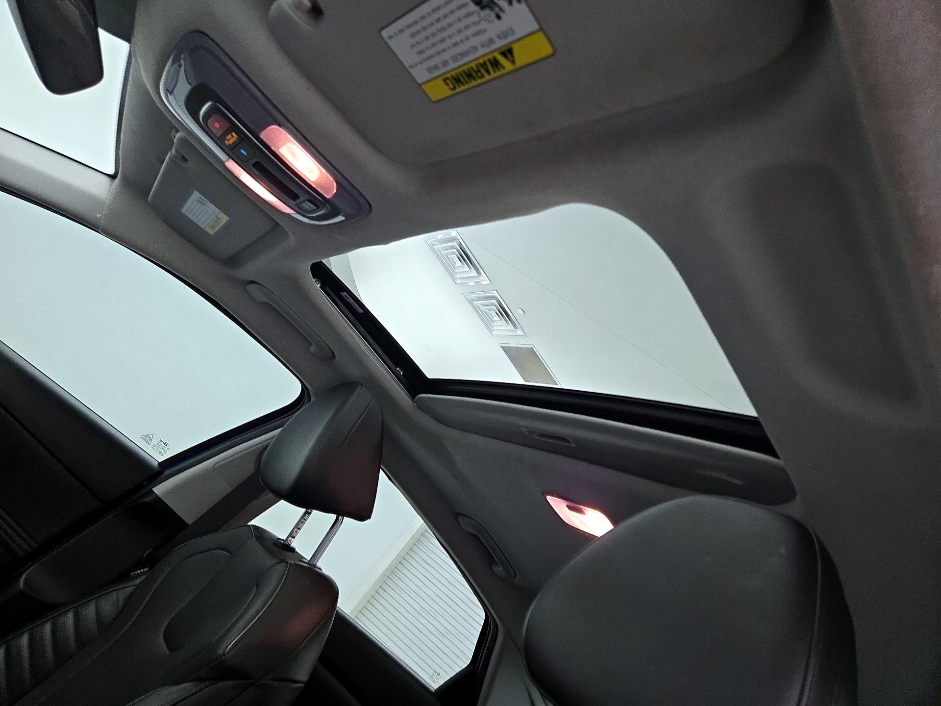 Thumbnail: 2023 Hyundai Elantra - 20