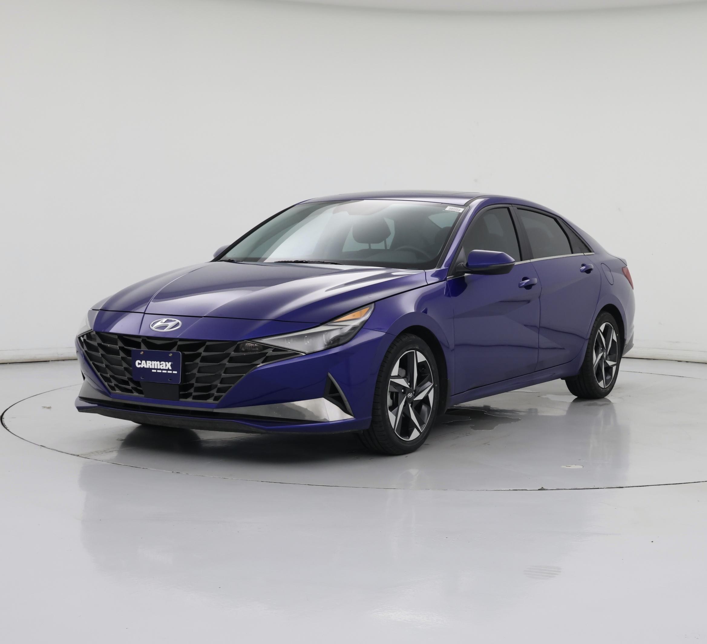 Thumbnail: 2023 Hyundai Elantra - 4