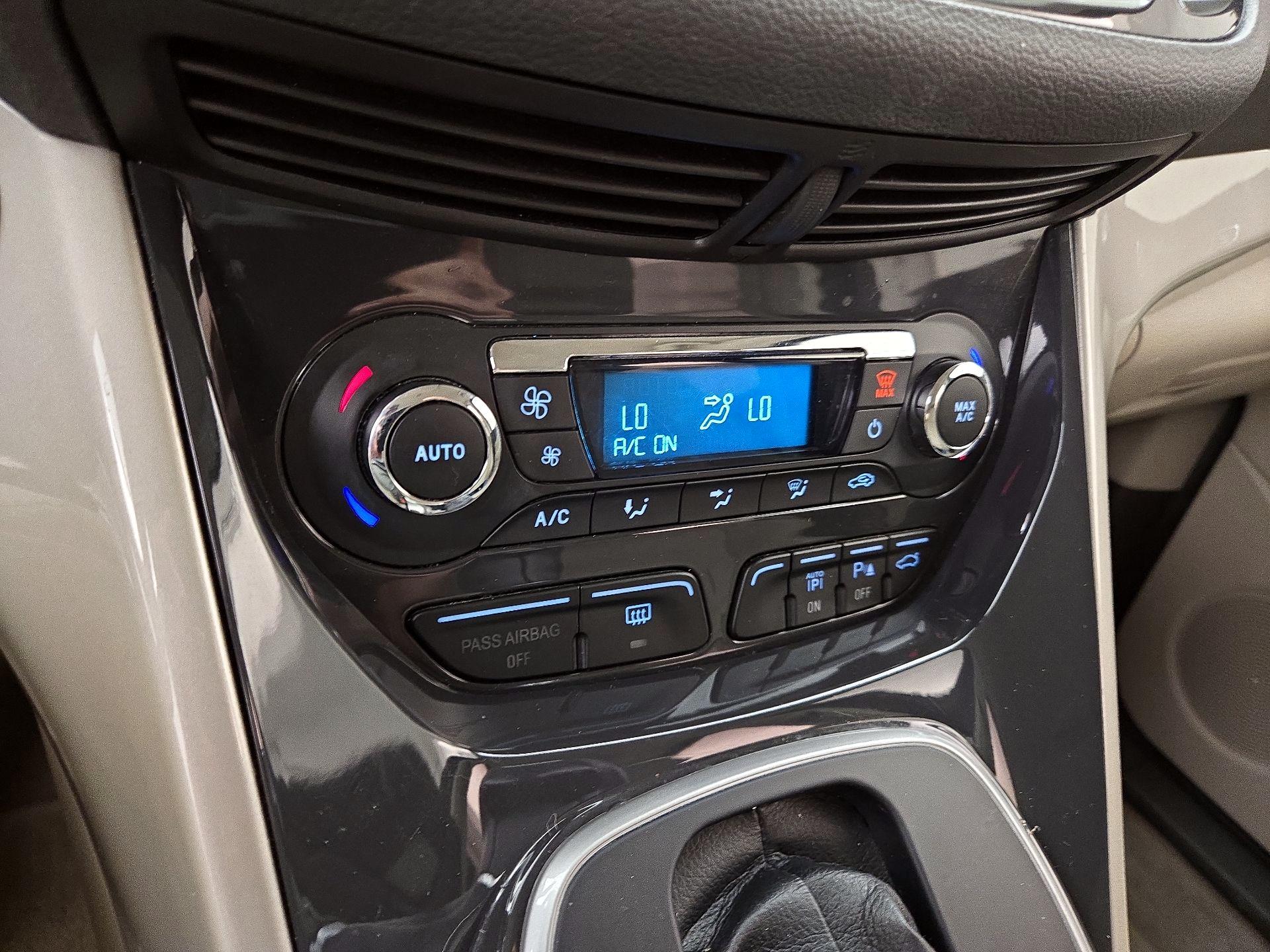 Thumbnail: 2013 Ford C-Max - 17