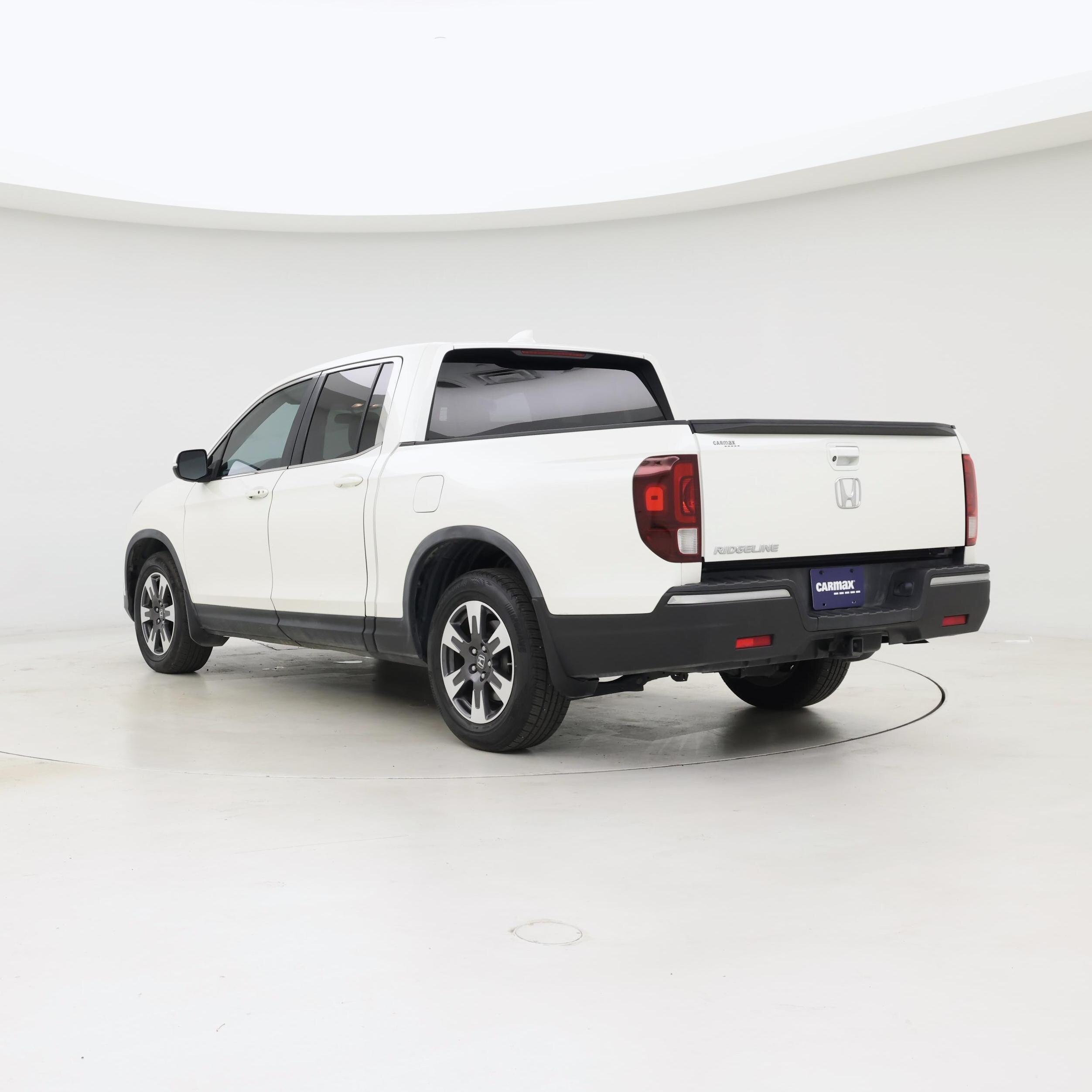 Thumbnail: 2017 Honda Ridgeline - 2