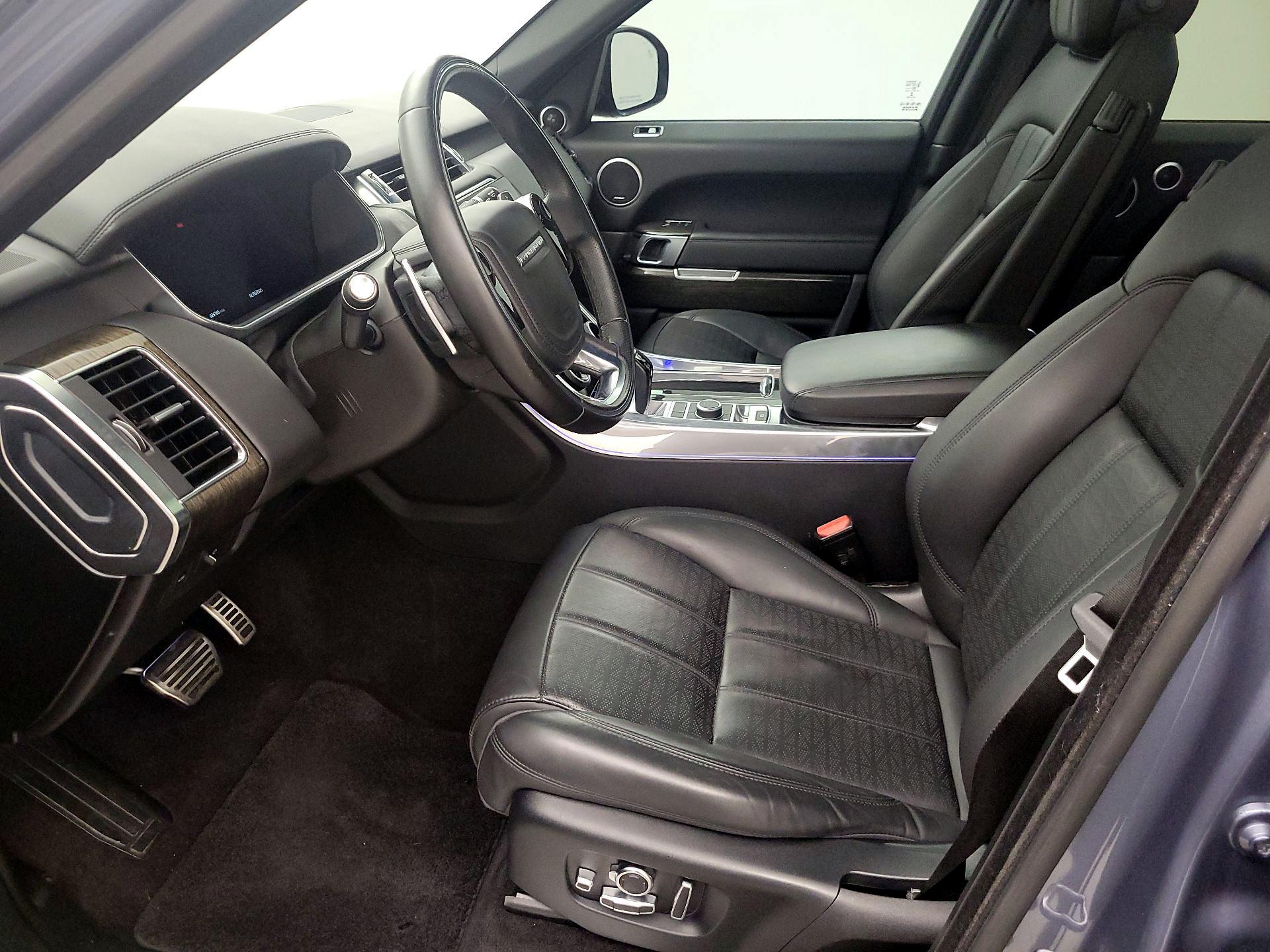 Thumbnail: 2020 Land Rover Range Rover Sport - 11